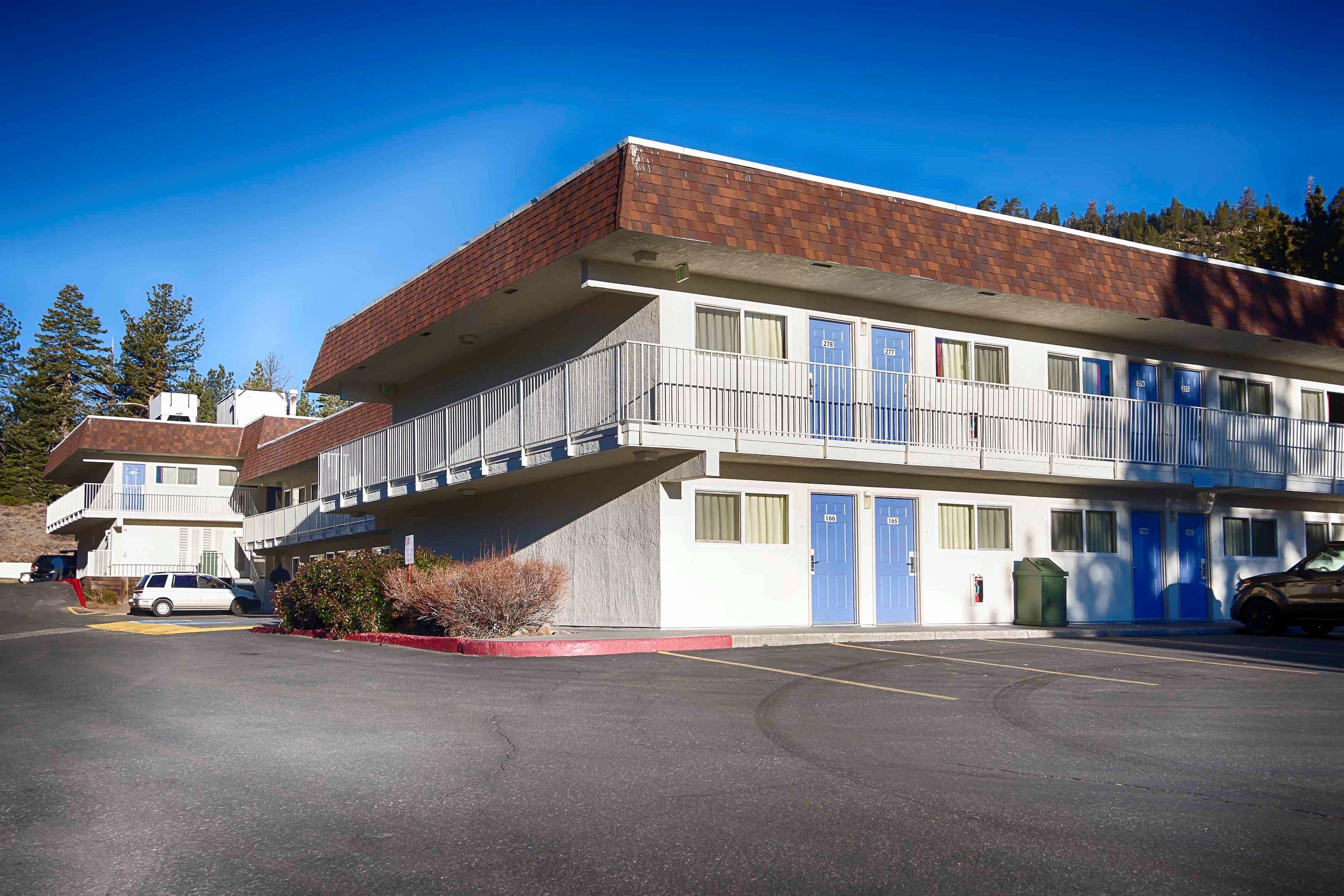 Motel 6 Mammoth Lakes — photo 3