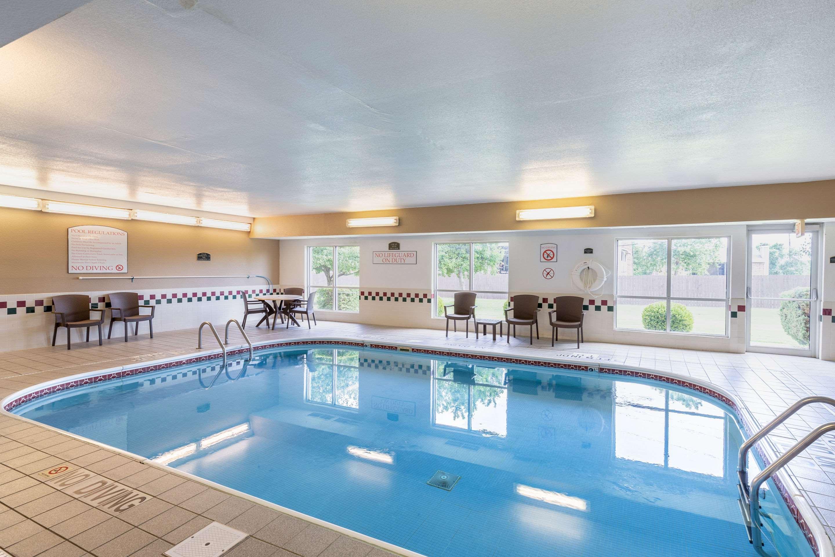 Comfort Inn South Tulsa - Woodland Hills — photo 4