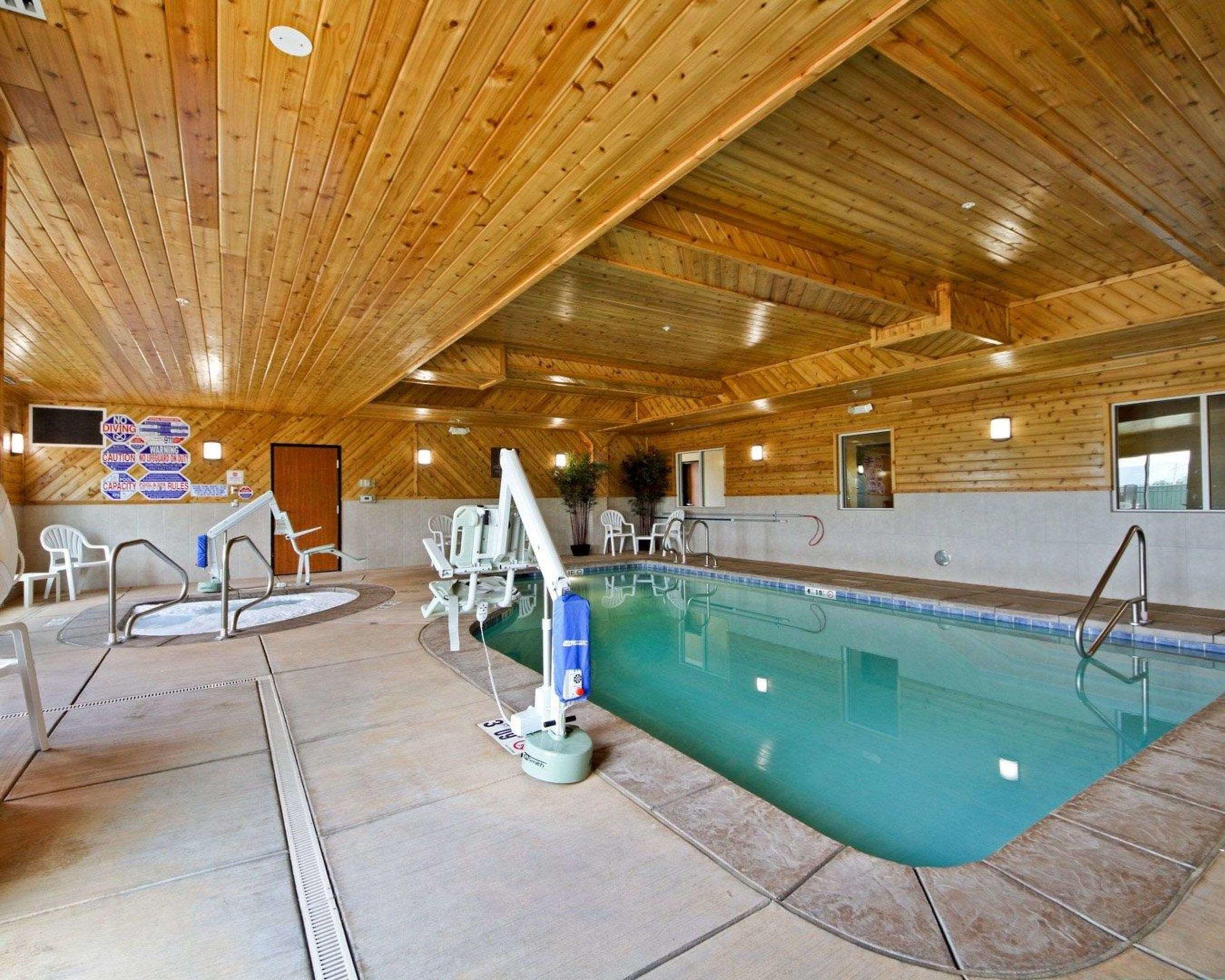 Comfort Suites - Shasta Lake — photo 5