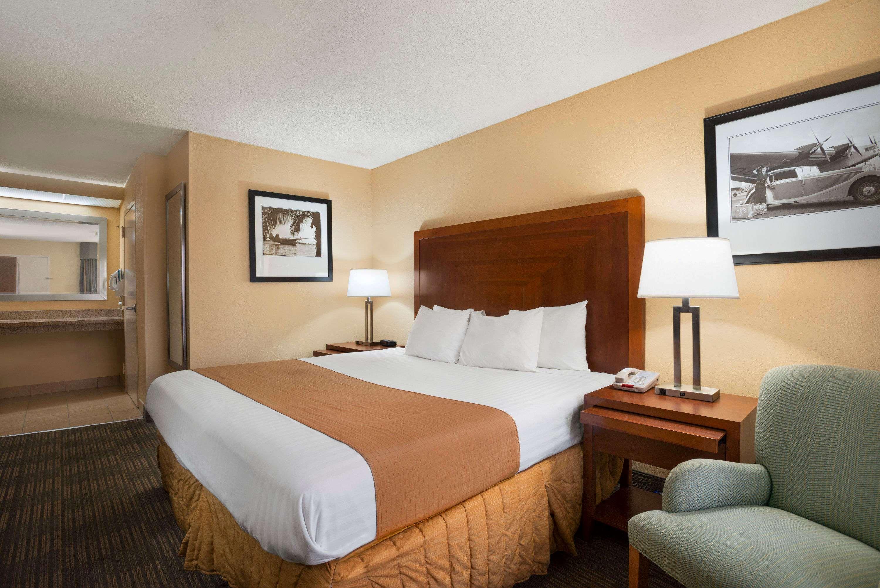 Days Inn Jacksonville Airport — photo 5