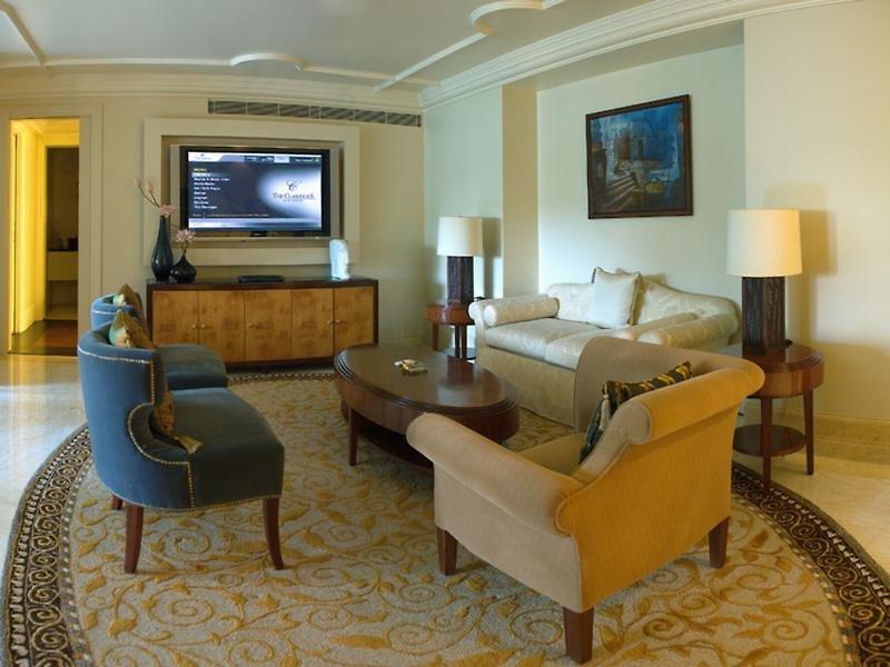 The Claridges — photo 5