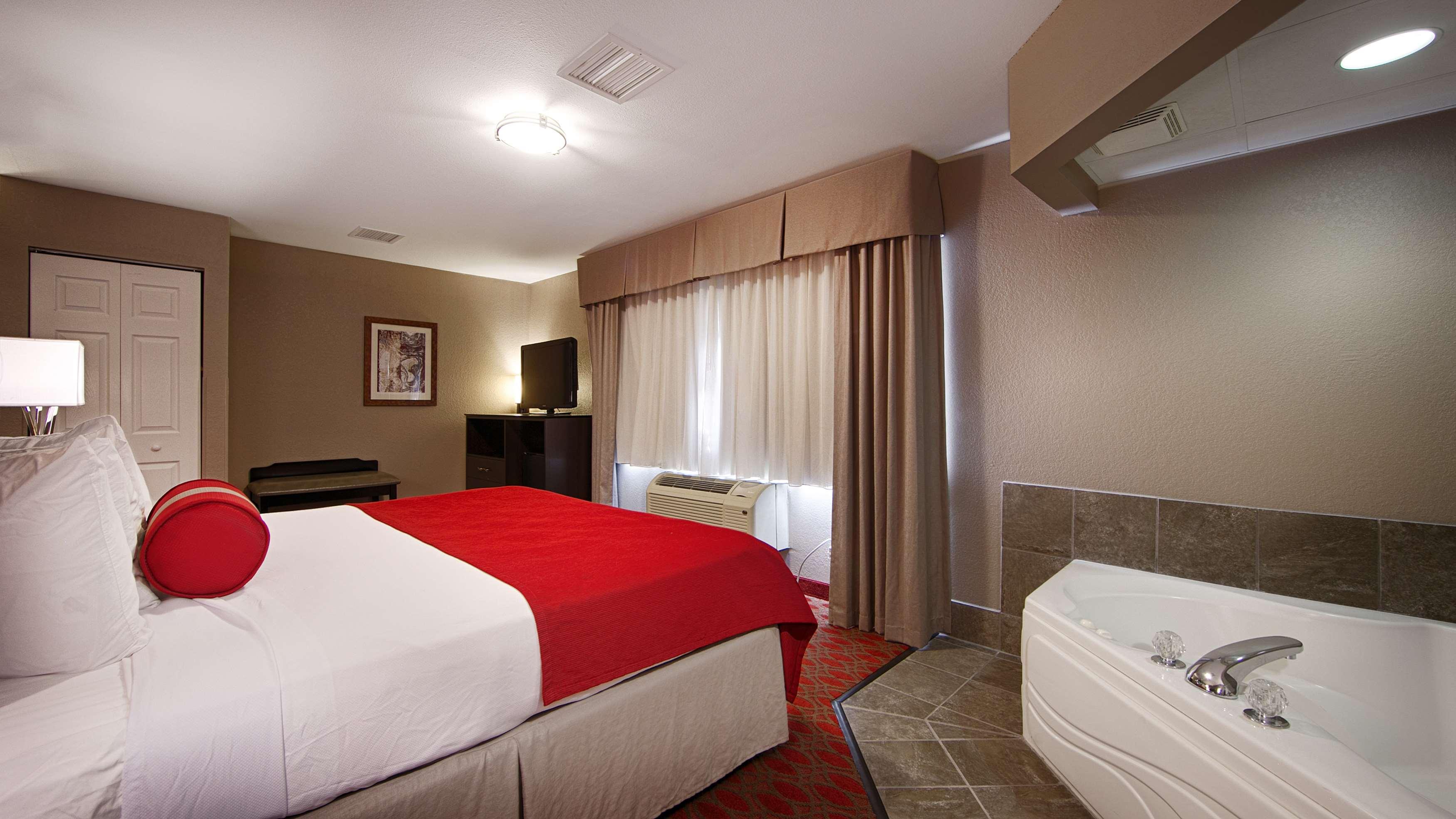 Best Western Plus Minneapolis-Northwest — photo 5