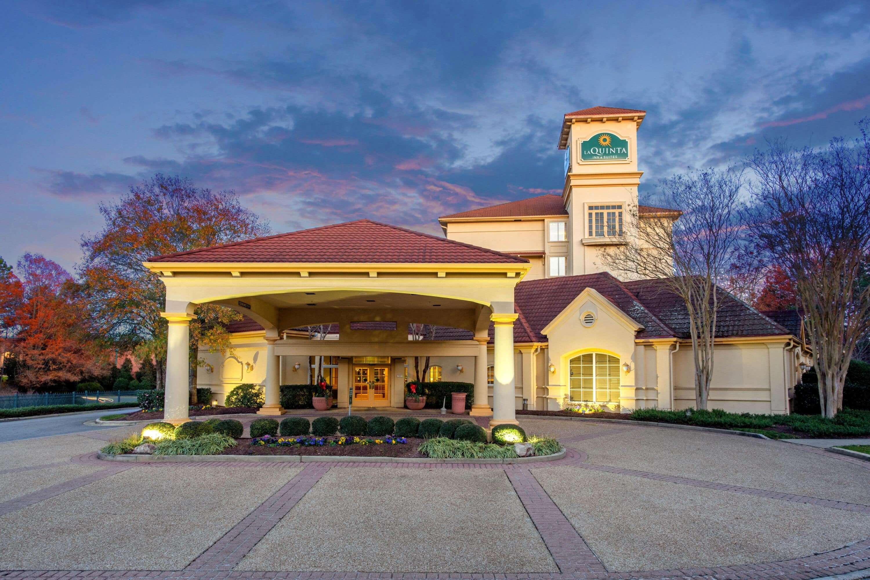 La Quinta Inn & Suites Raleigh Cary