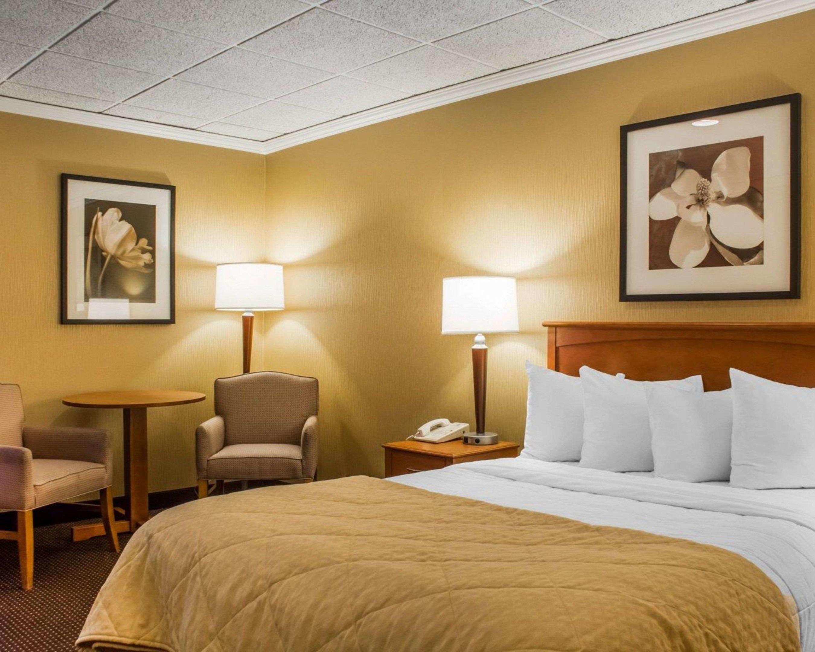 Quality Inn & Suites Riverfront