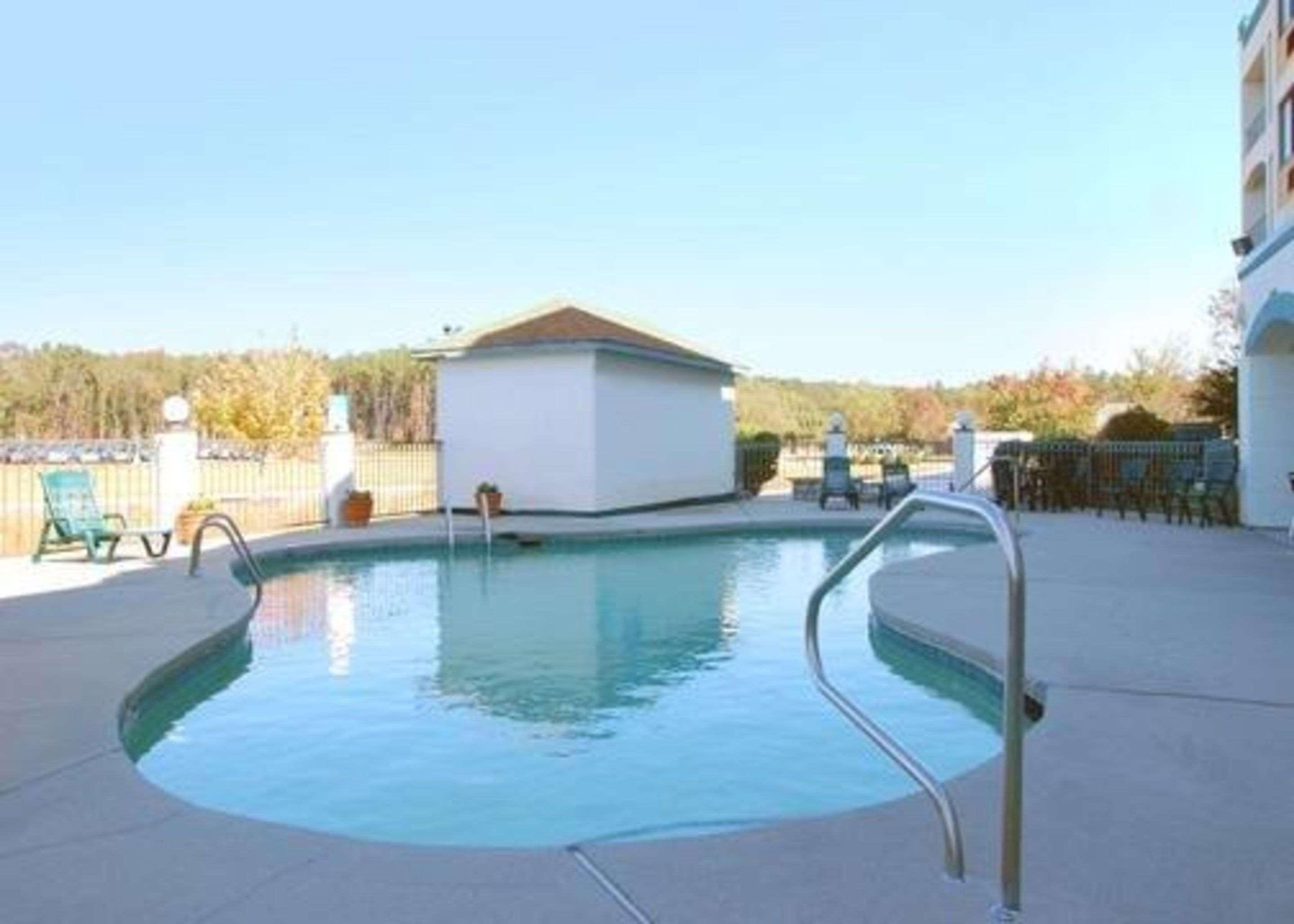 Comfort Suites Lumberton — photo 4