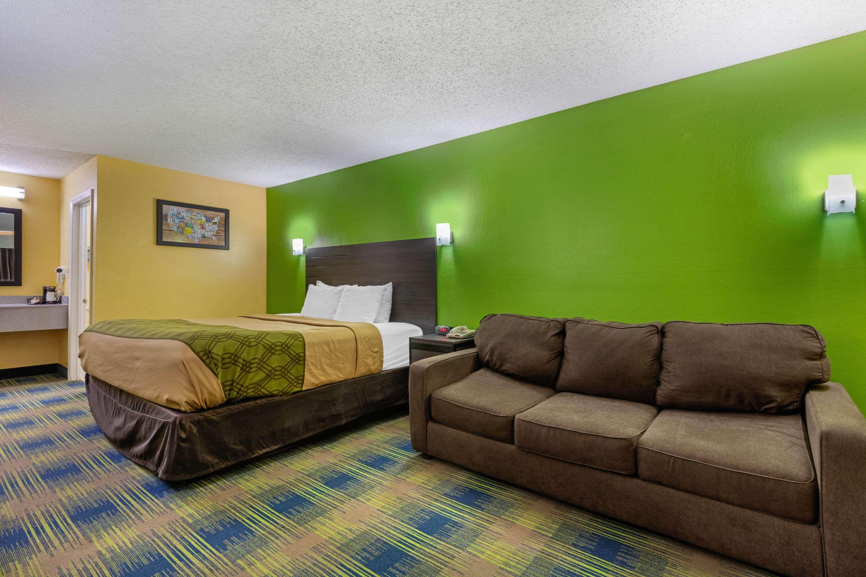 Econo Lodge — photo 3