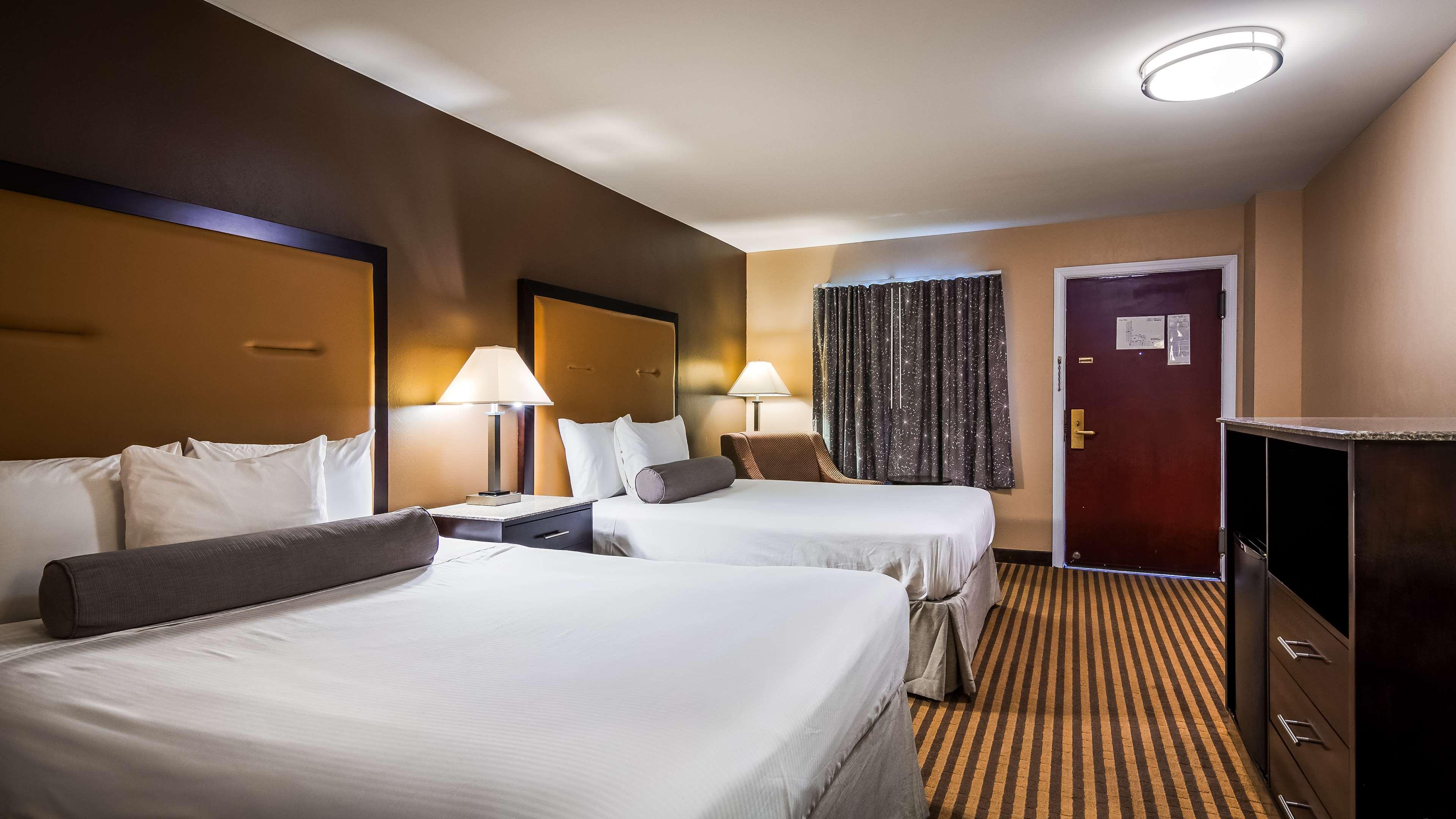 SureStay Hotel by Best Western Bellmawr — photo 4