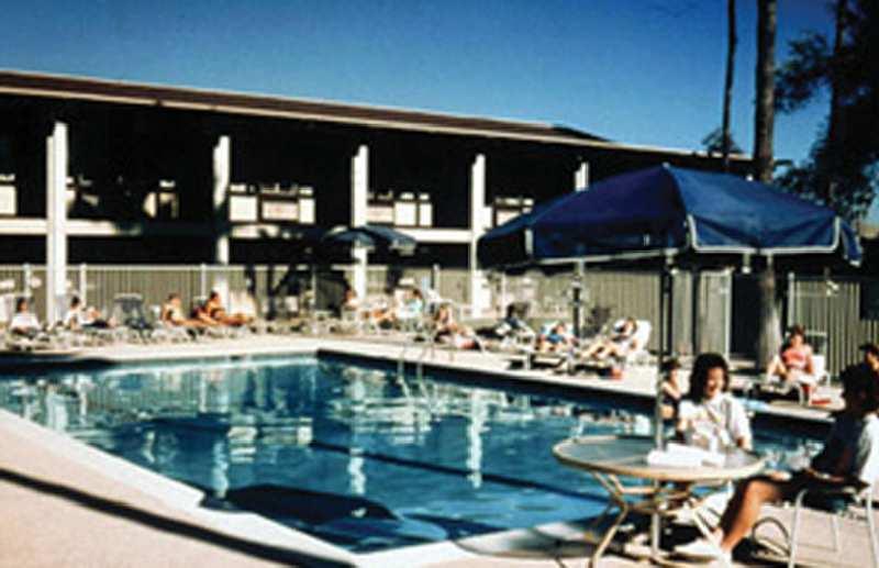 Days Inn Scottsdale Fashion Square — photo 4