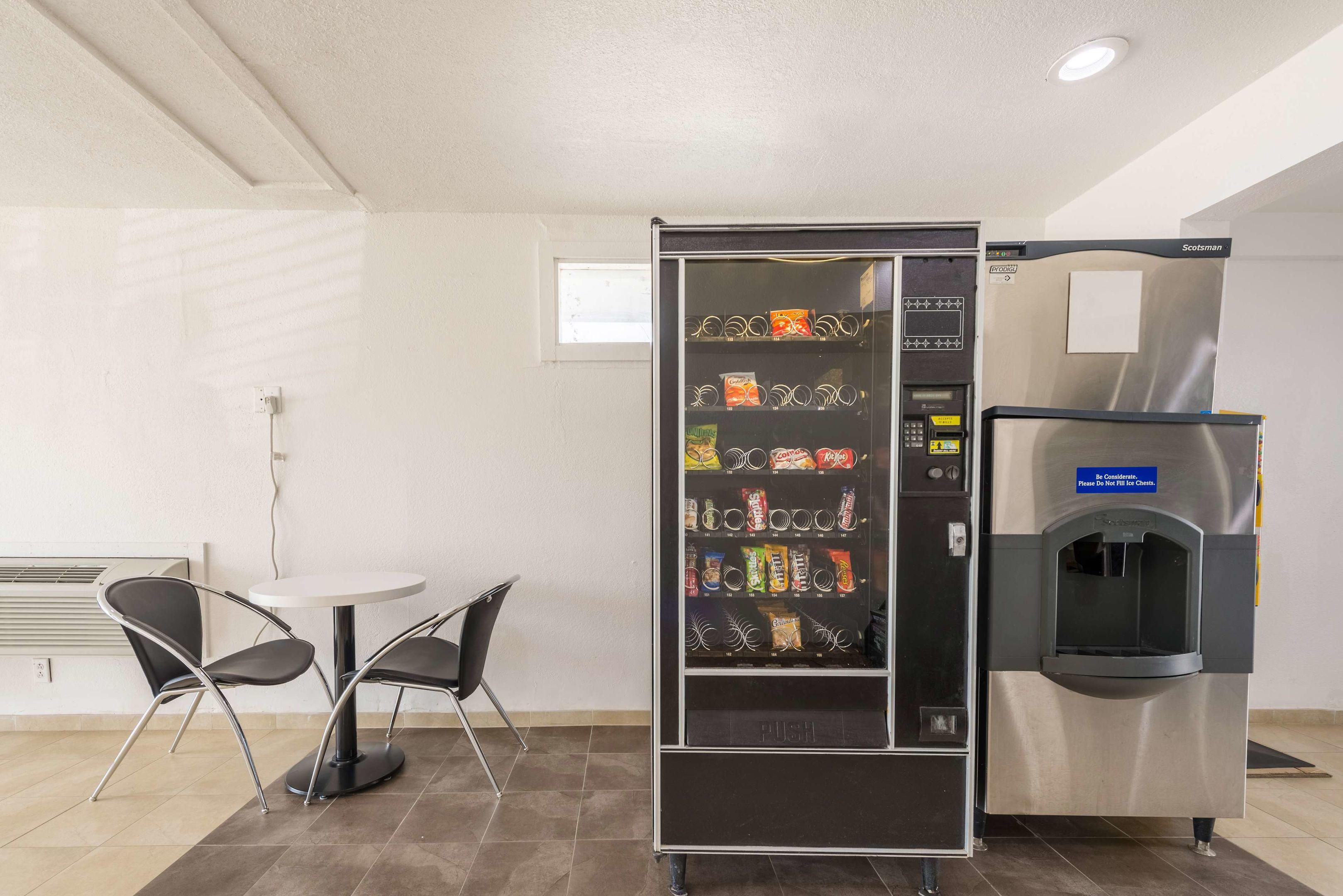 Americas Best Value Inn — photo 4