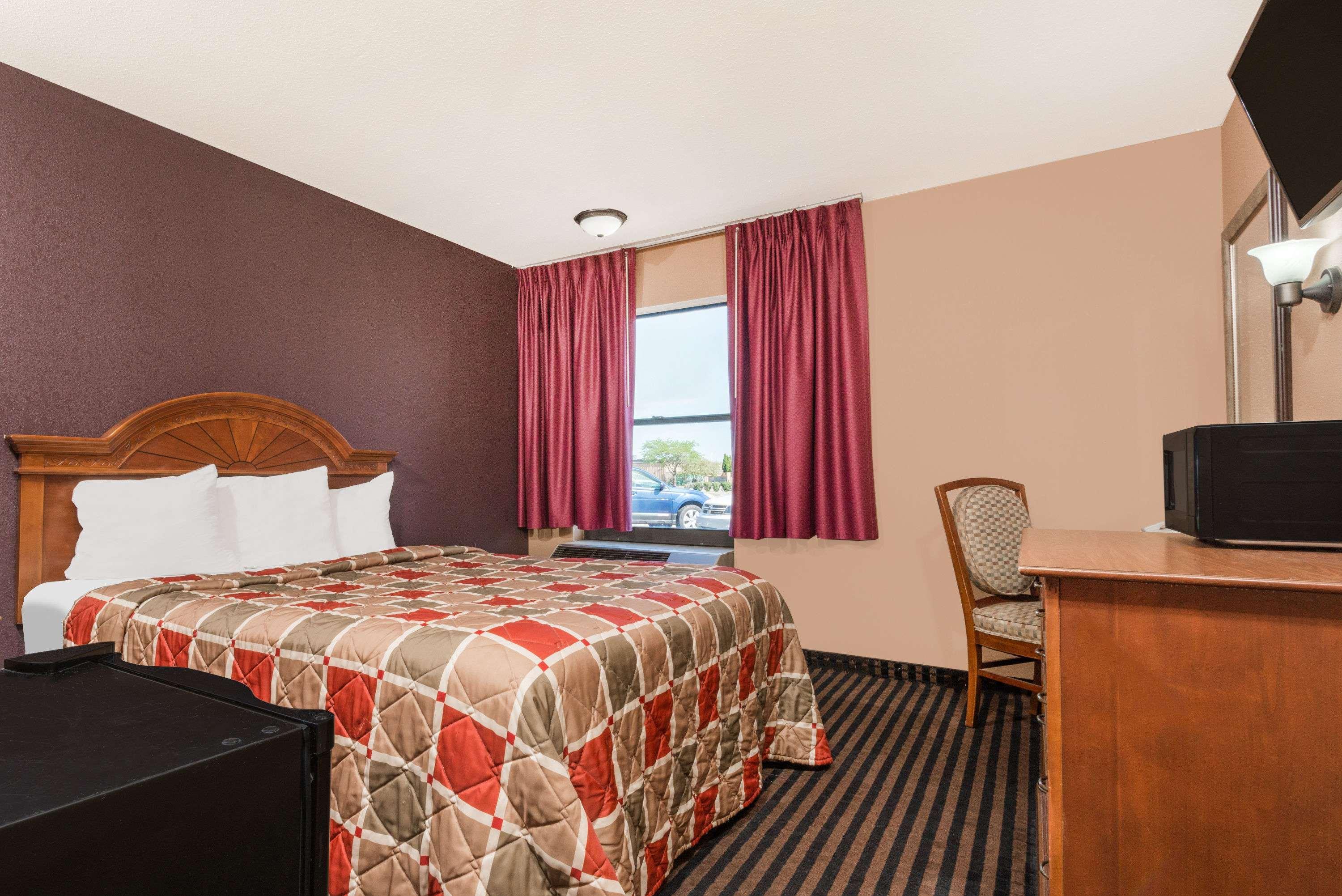 Days Inn Anderson — photo 3