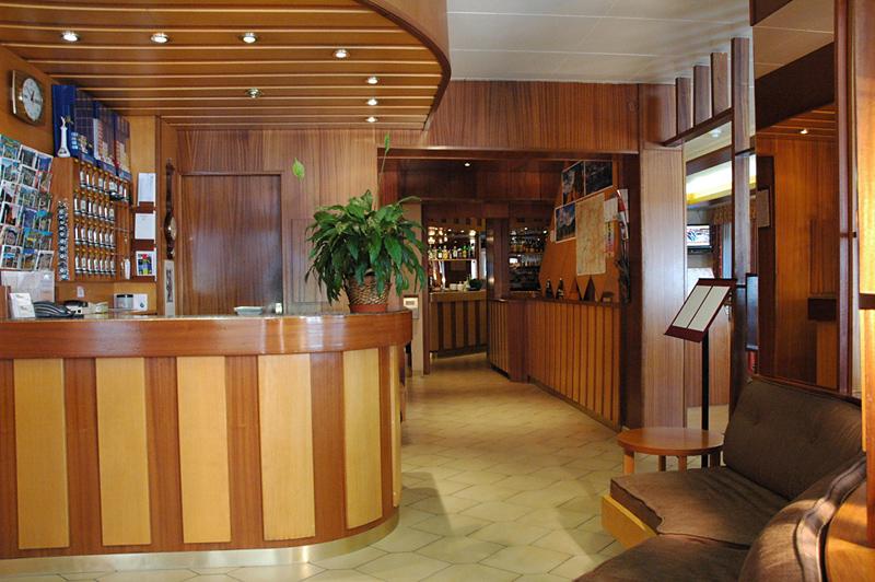 Hotel Univers — photo 4