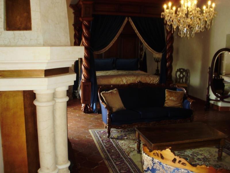 Palacio De Dona Leonor — photo 3