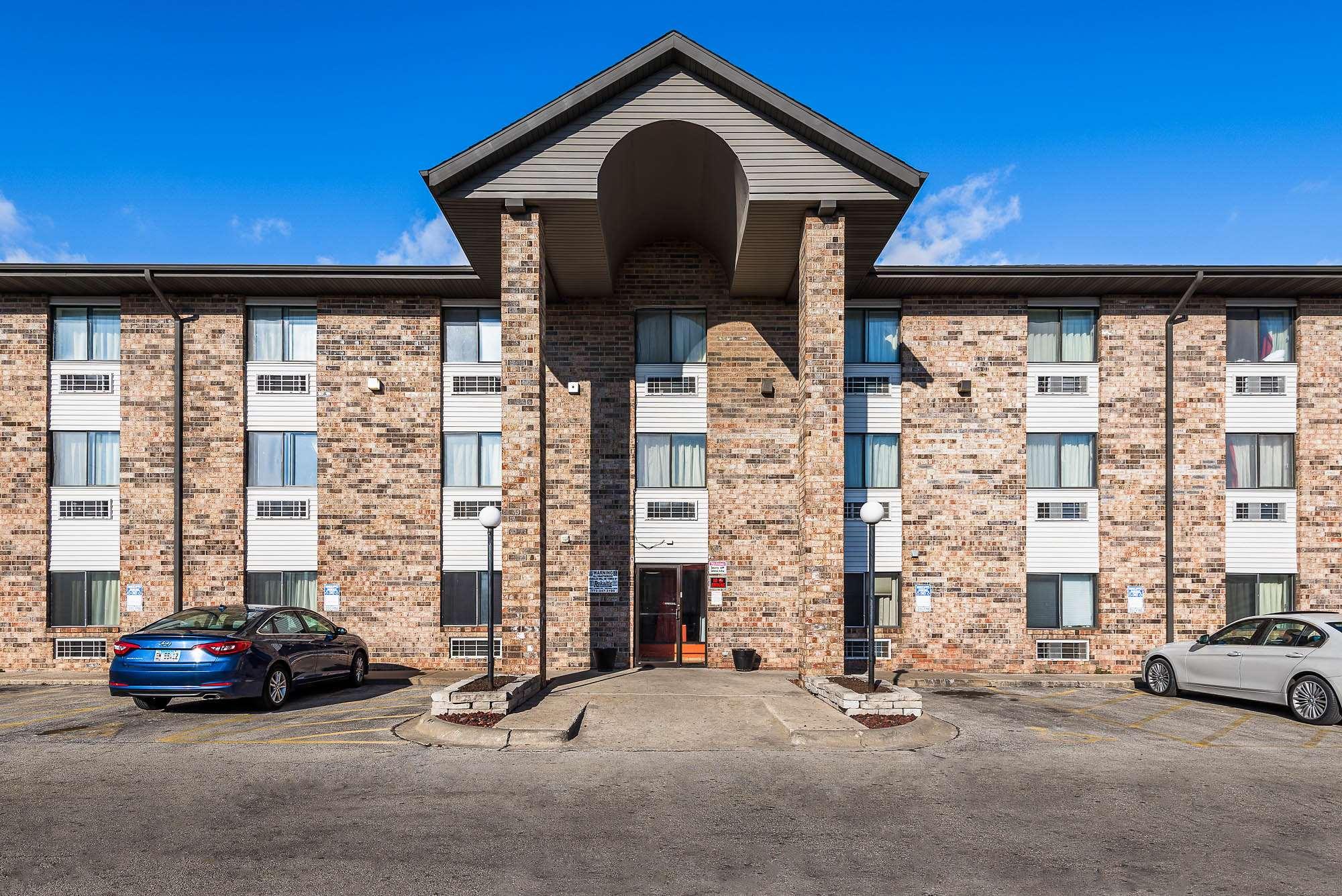 Motel 6 Bridgeview — photo 4