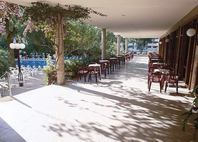 Los Robles — photo 4