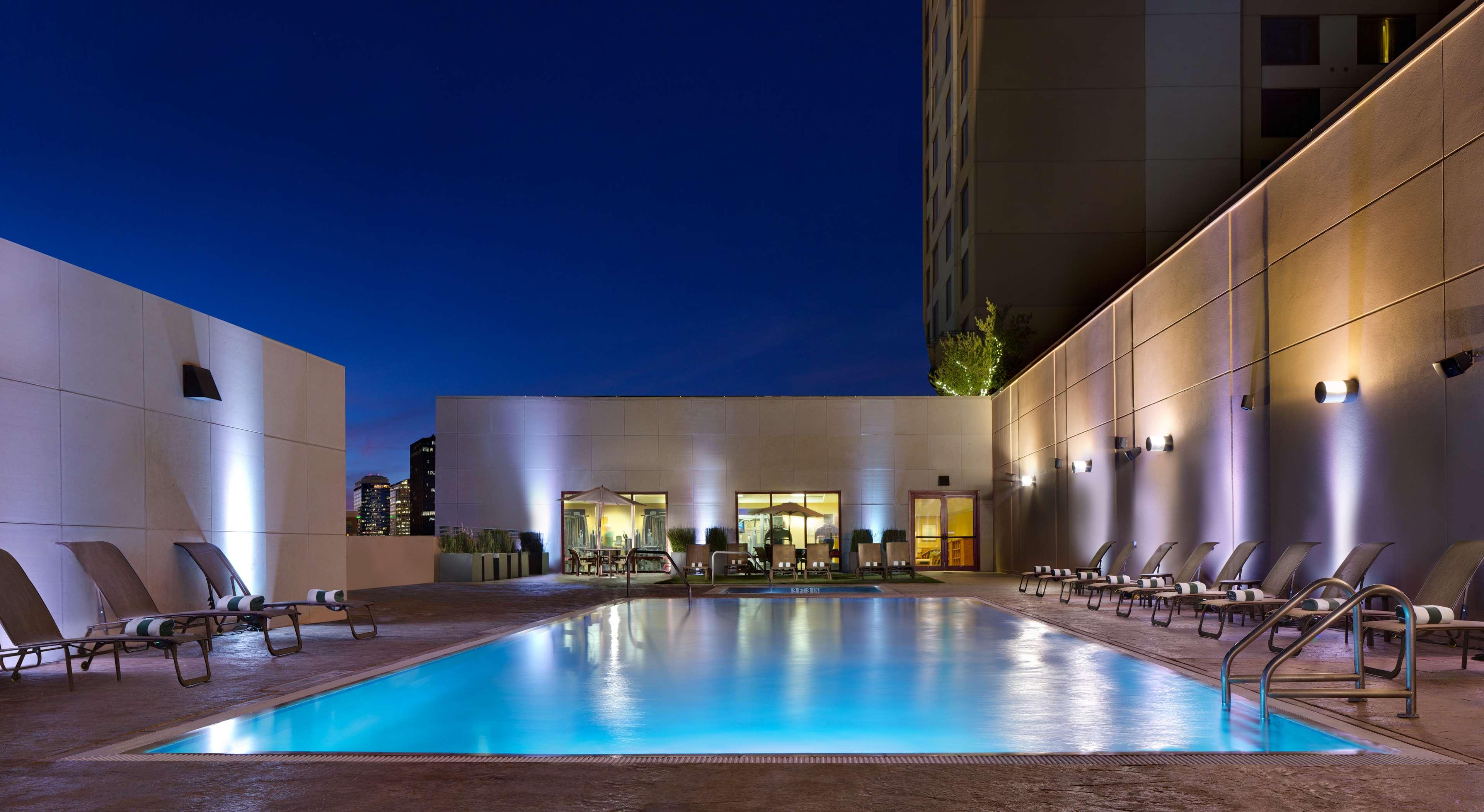 Hilton Austin — photo 4