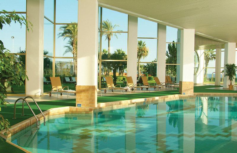 Louis Imperial Beach Hotel — photo 4