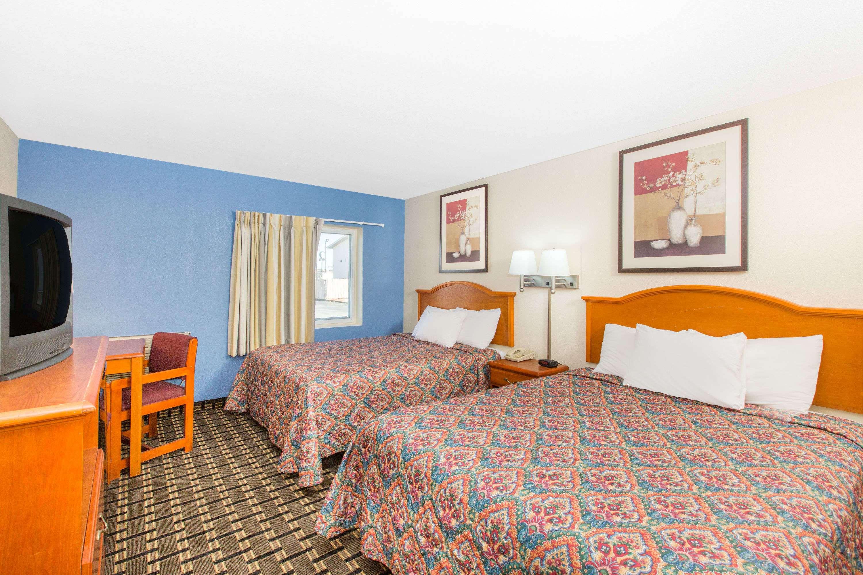 Days Inn by Wyndham Effingham — photo 4