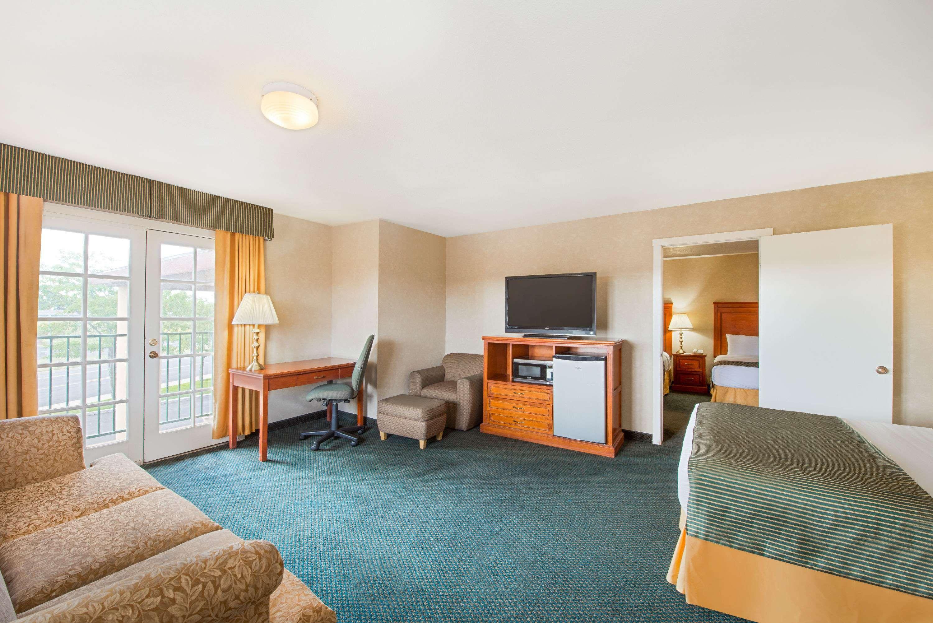 Ramada Flagstaff East — photo 4