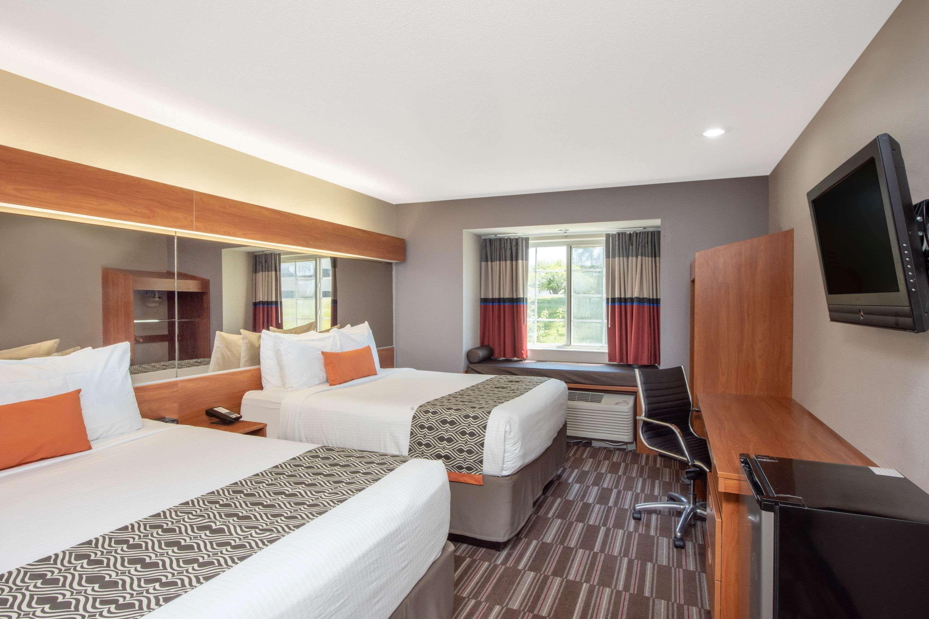Microtel Inn & Suites by Wyndham Springfield — photo 5