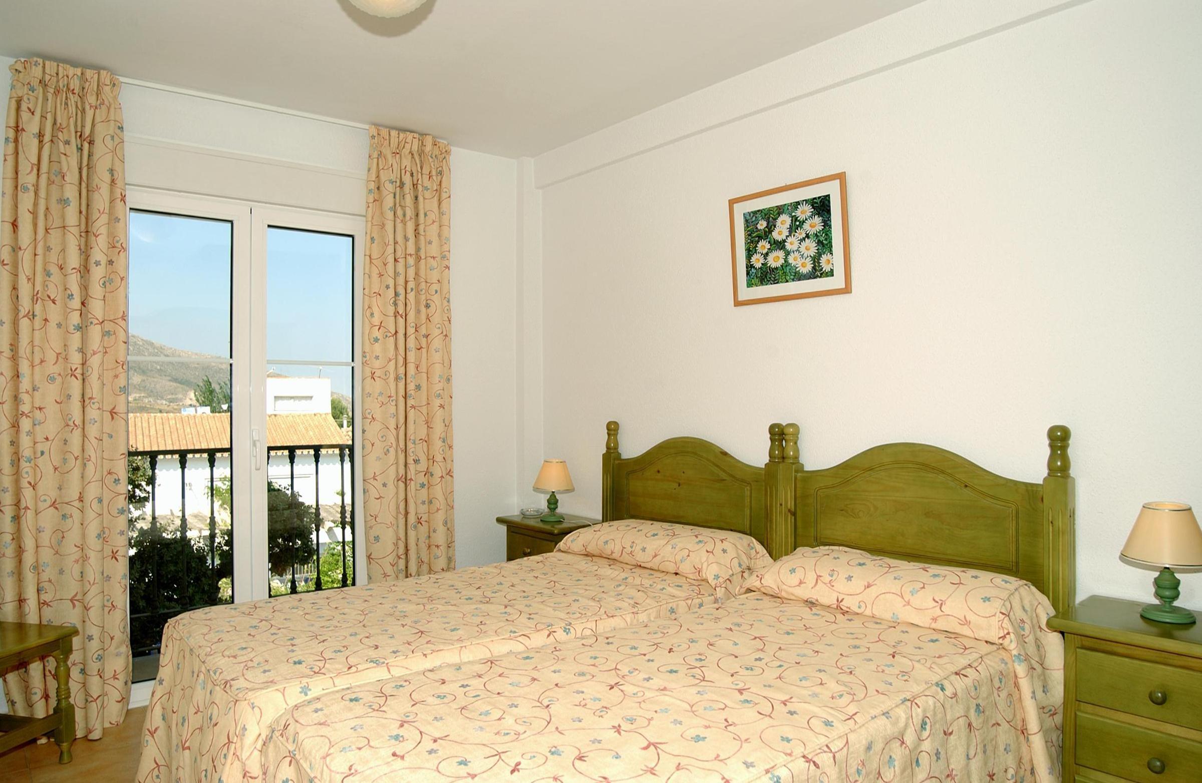 Apartamentos La Fonda — photo 3