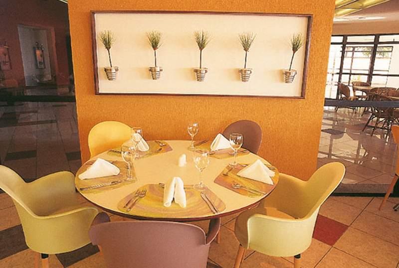 Iate Plaza Hotel — photo 4
