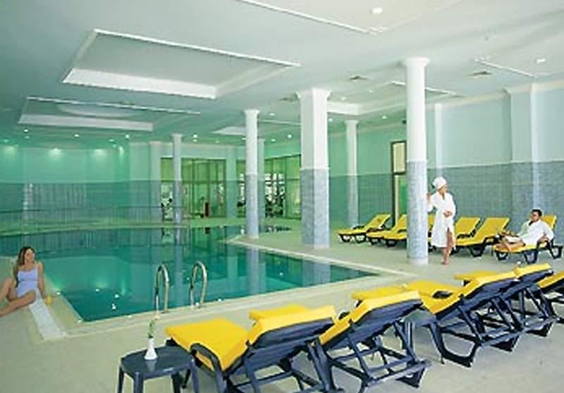 Venezia Palace Deluxe Resort — photo 4