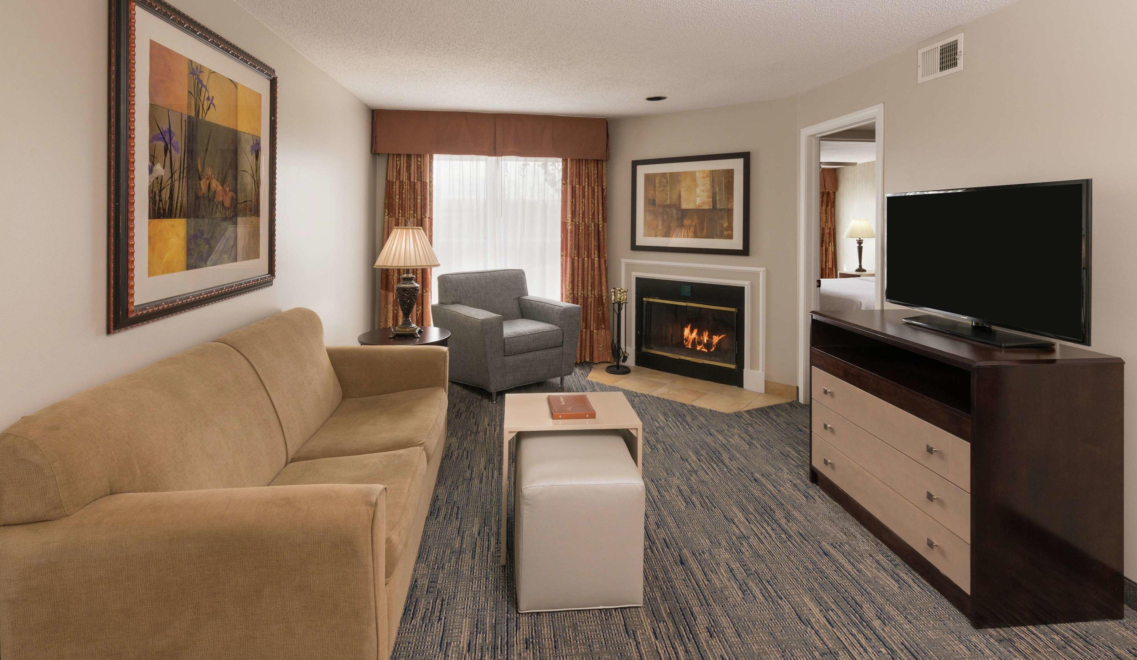 Homewood Suites Chicago — photo 5