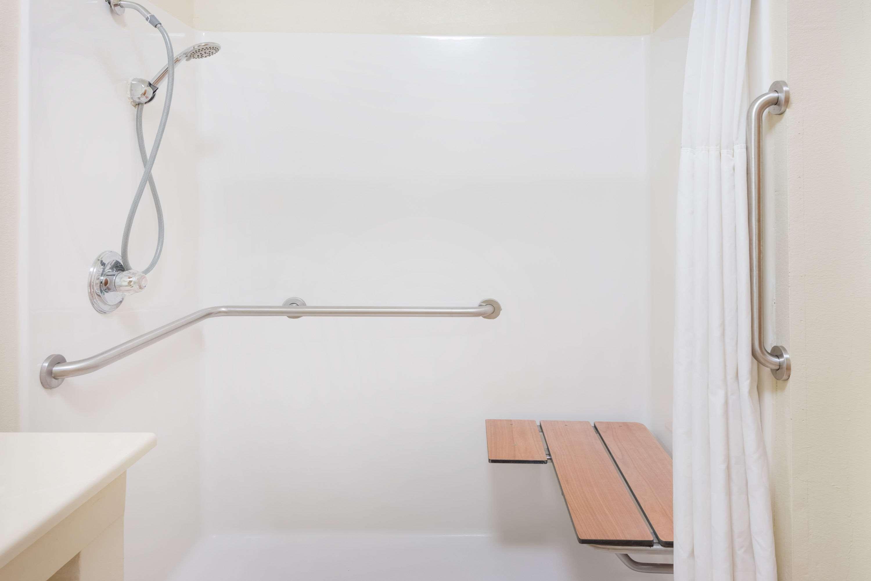 Ramada Columbia — photo 4