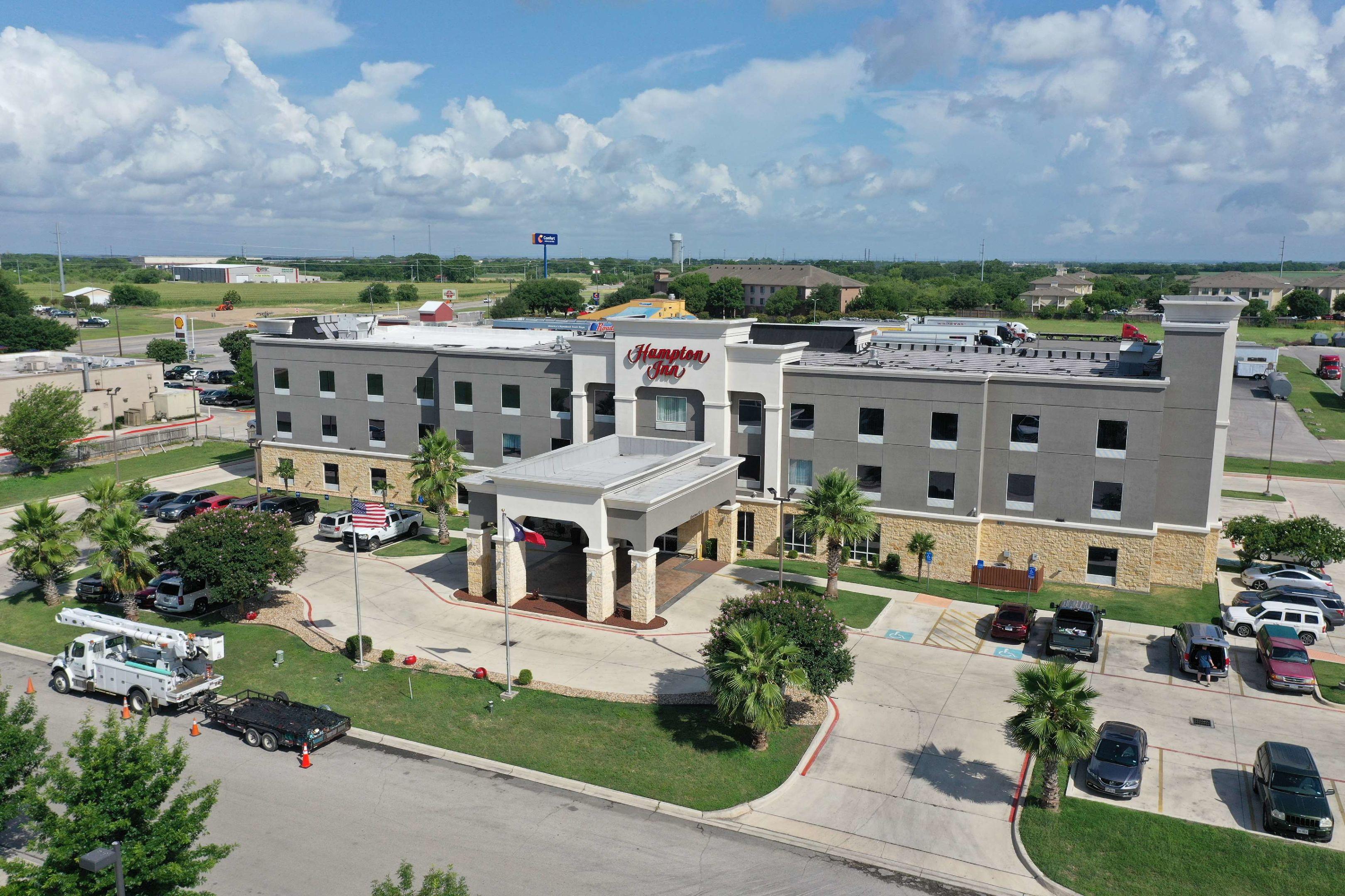 Hampton Inn Seguin — photo 4