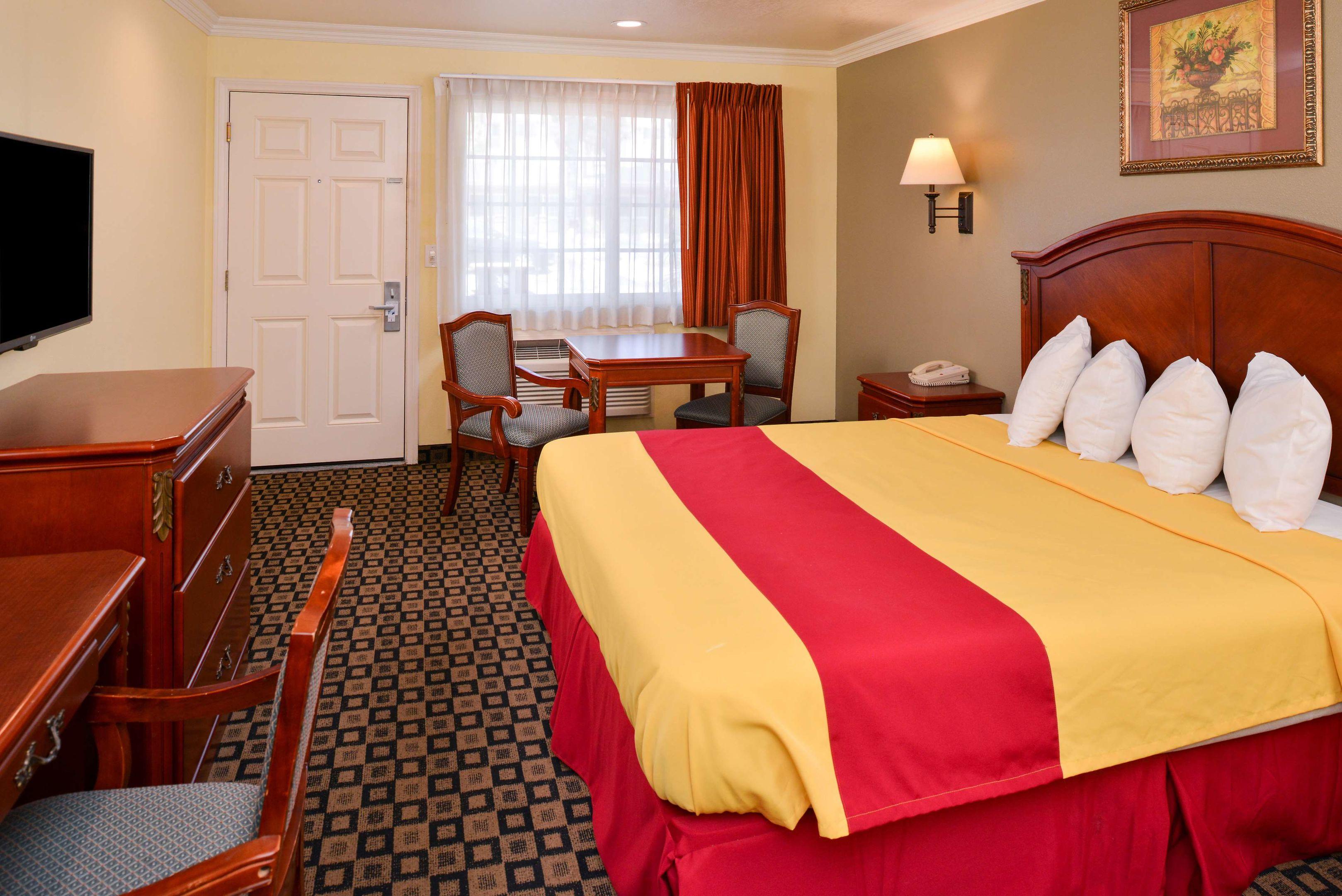 Americas Best Value Inn & Suites San Bernardino — photo 3