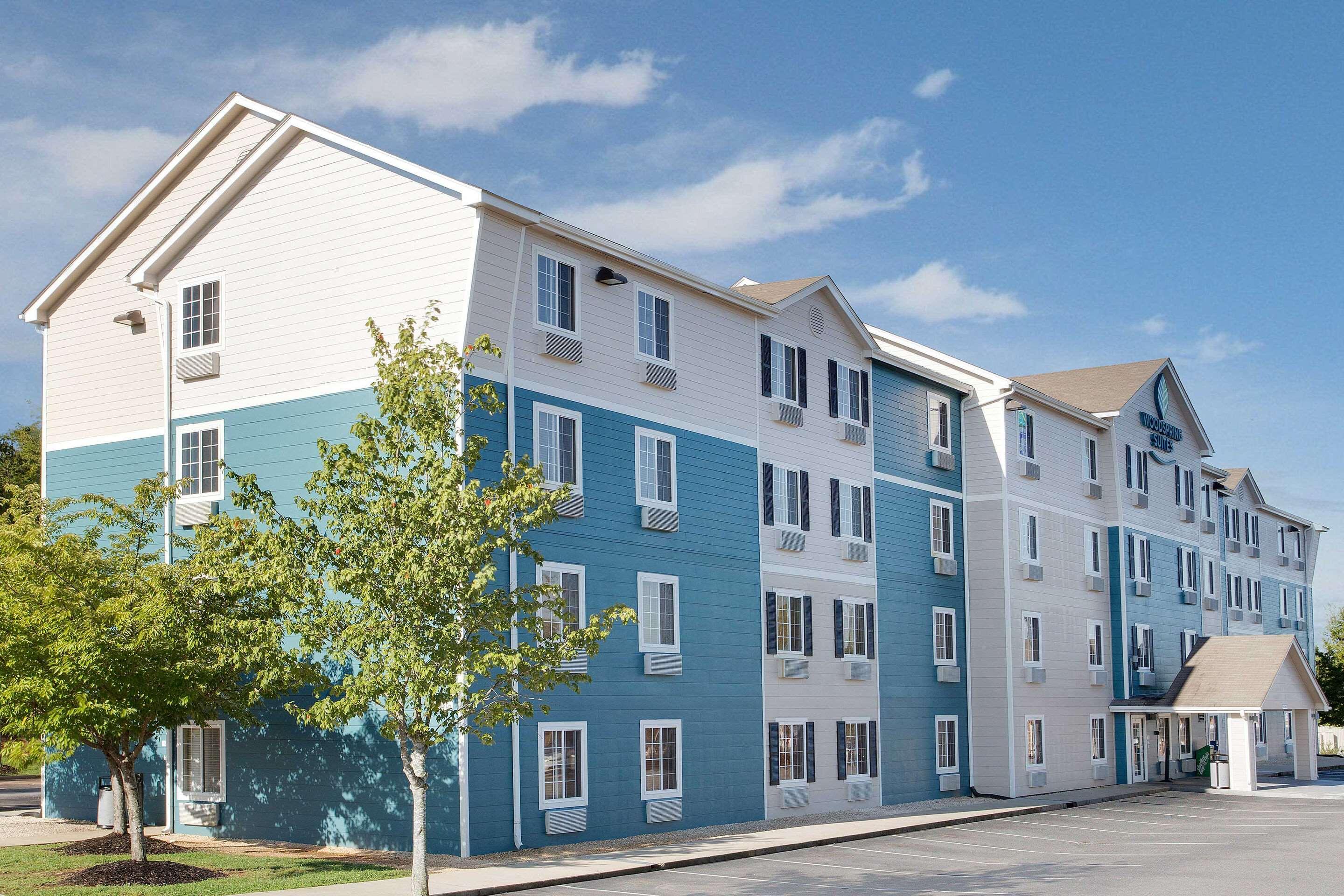 WoodSpring Suites Charlotte Shelby — photo 3