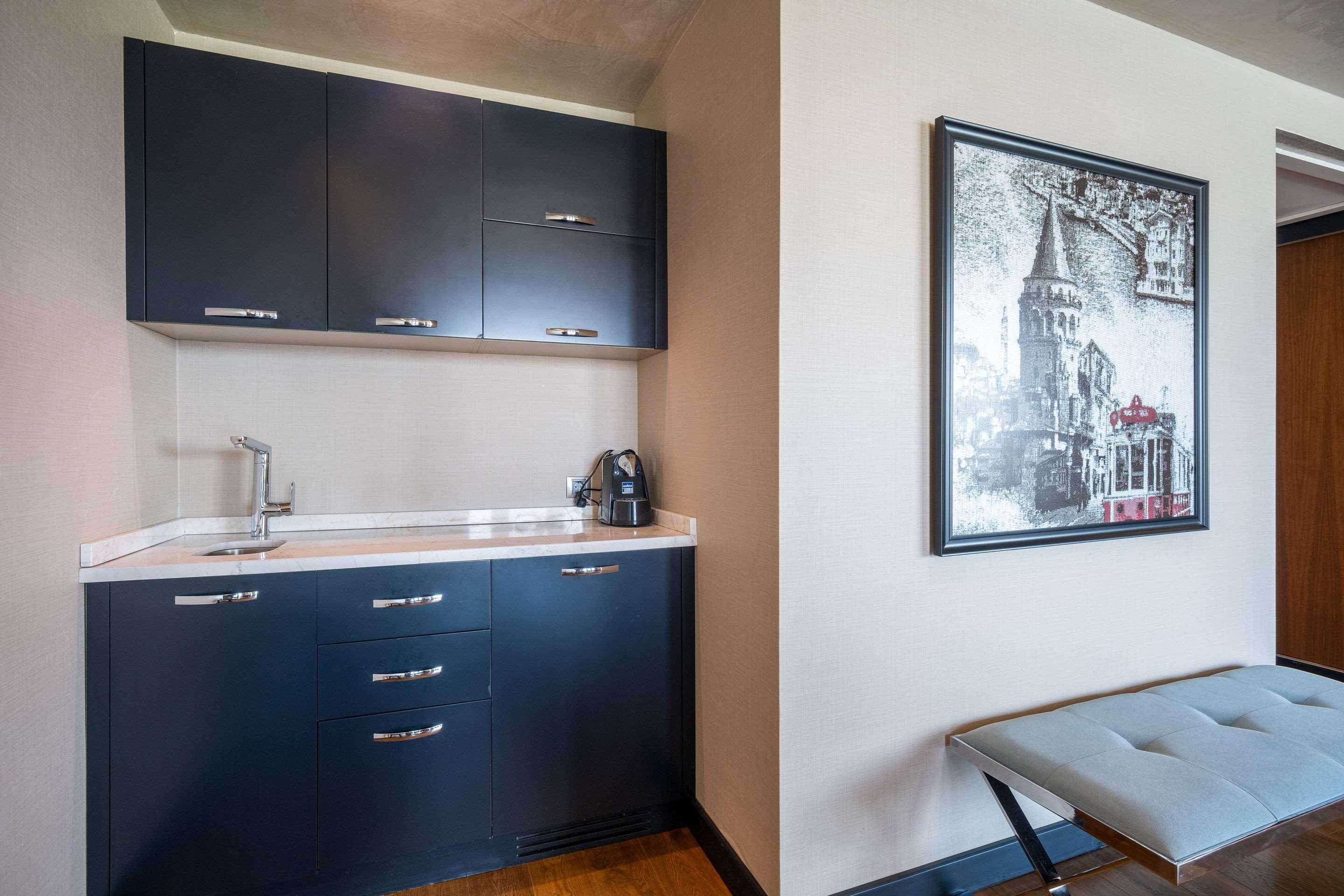 Clarion Golden Horn — photo 4