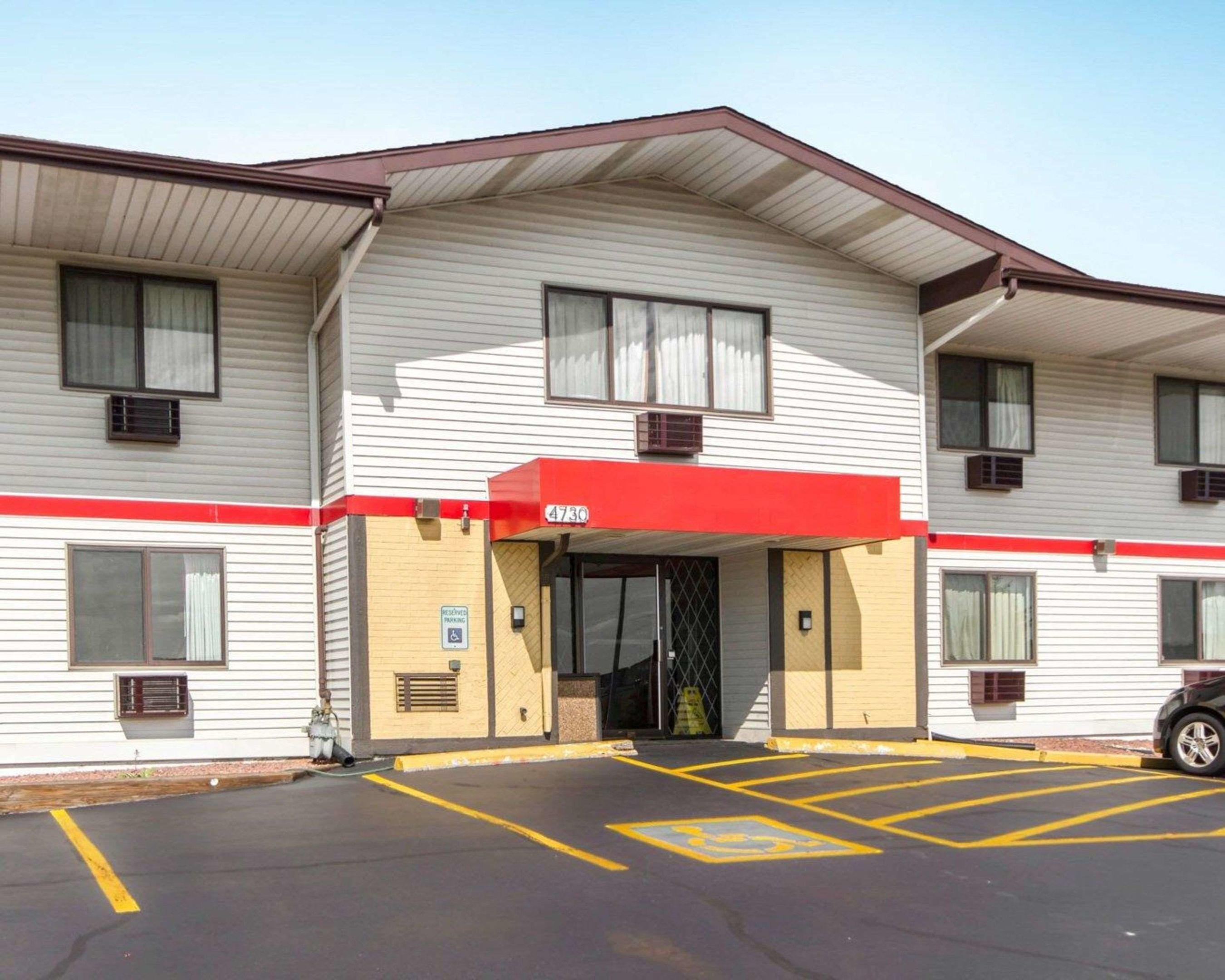 Econo Lodge Madison — photo 3