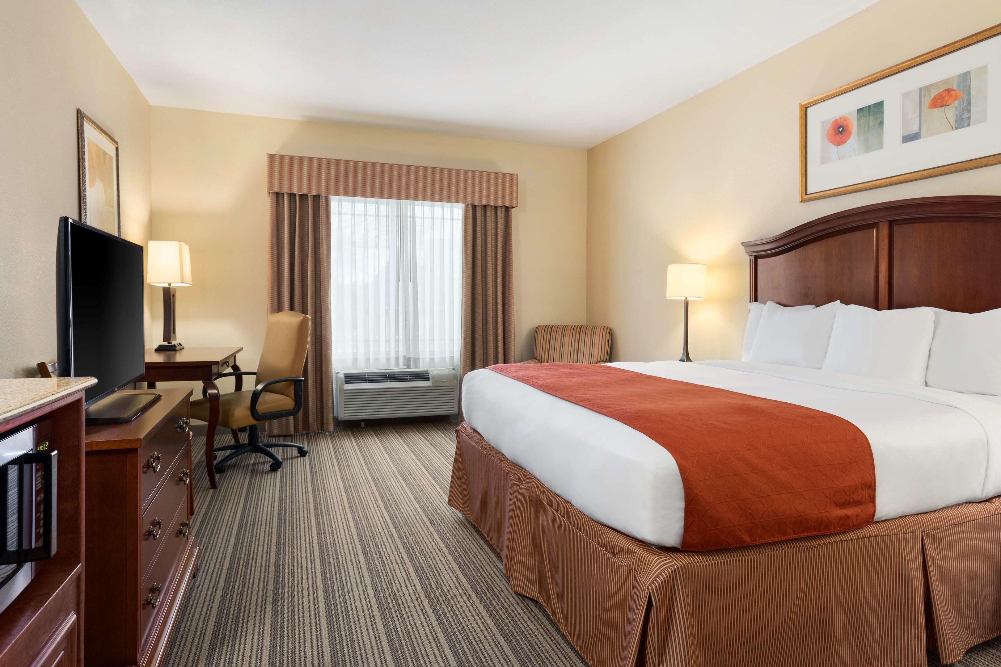 Country Inn & Suites by Radisson, Columbia, MO — photo 5