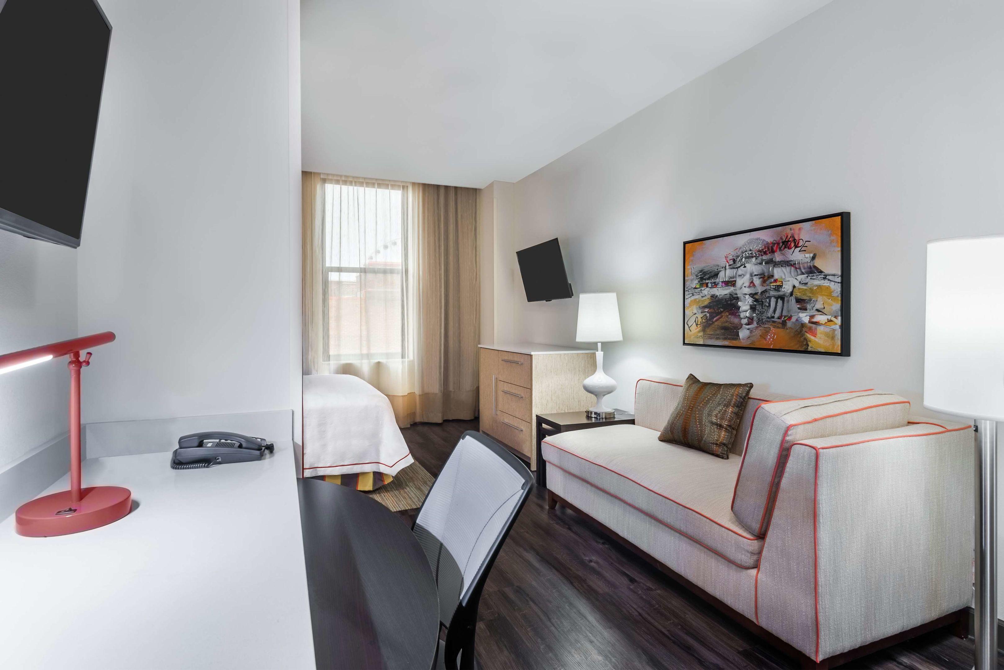 Home2 Suites by Hilton Atlanta Downtown — photo 4