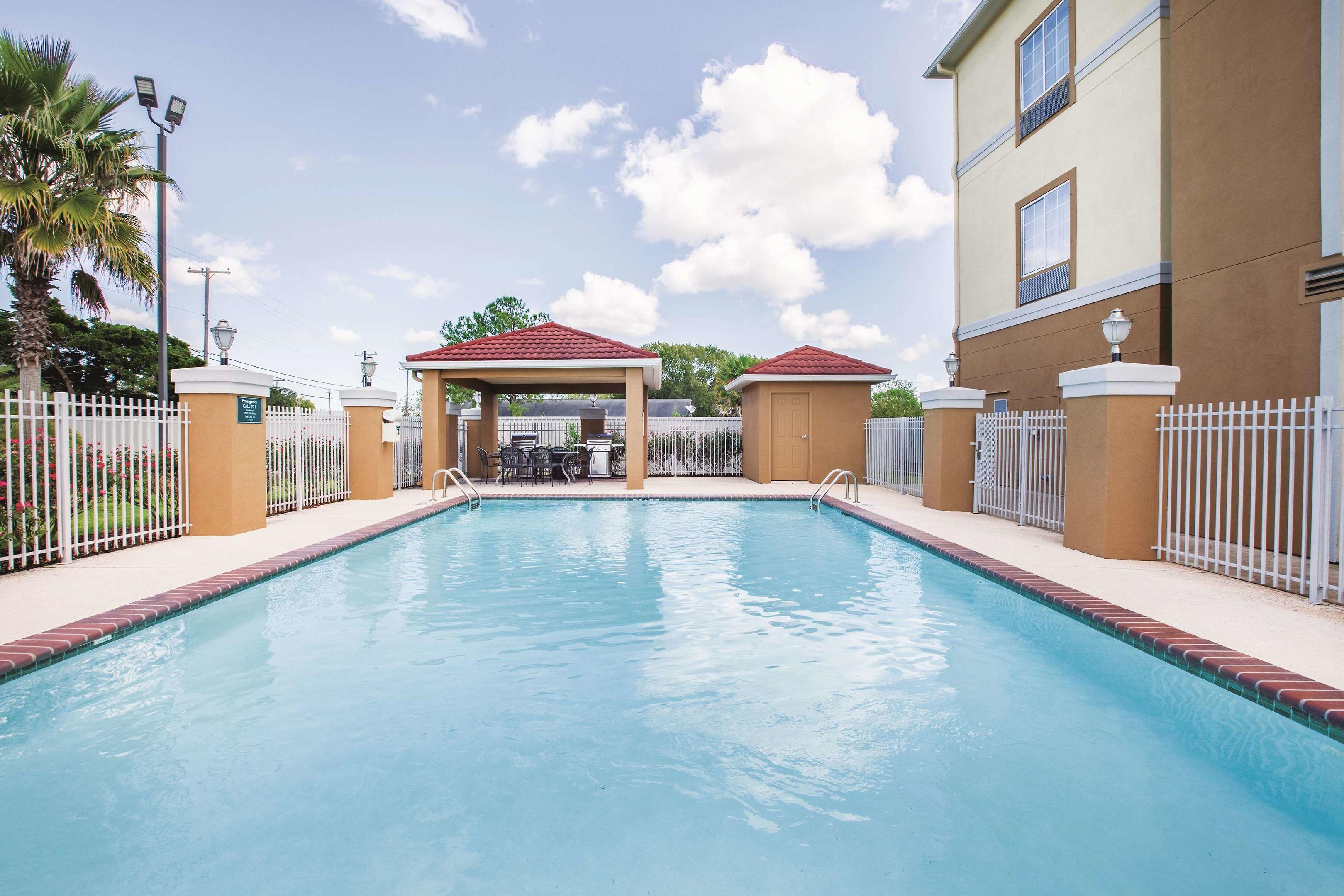 La Quinta Inn & Suites Bay City — photo 4