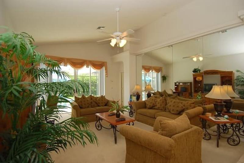 Glenbrook — photo 4