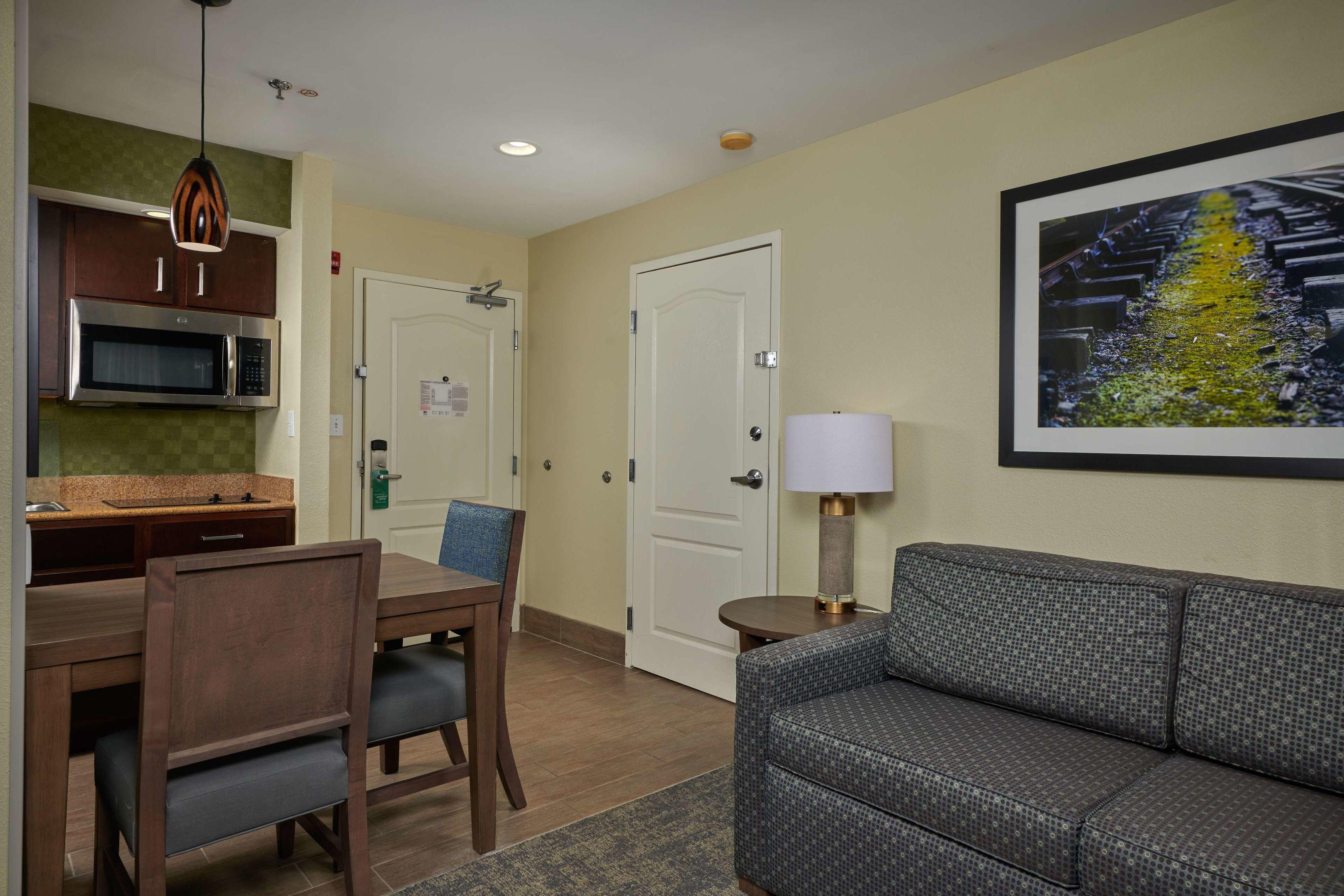 Homewood Suites by Hilton Sarasota — photo 3
