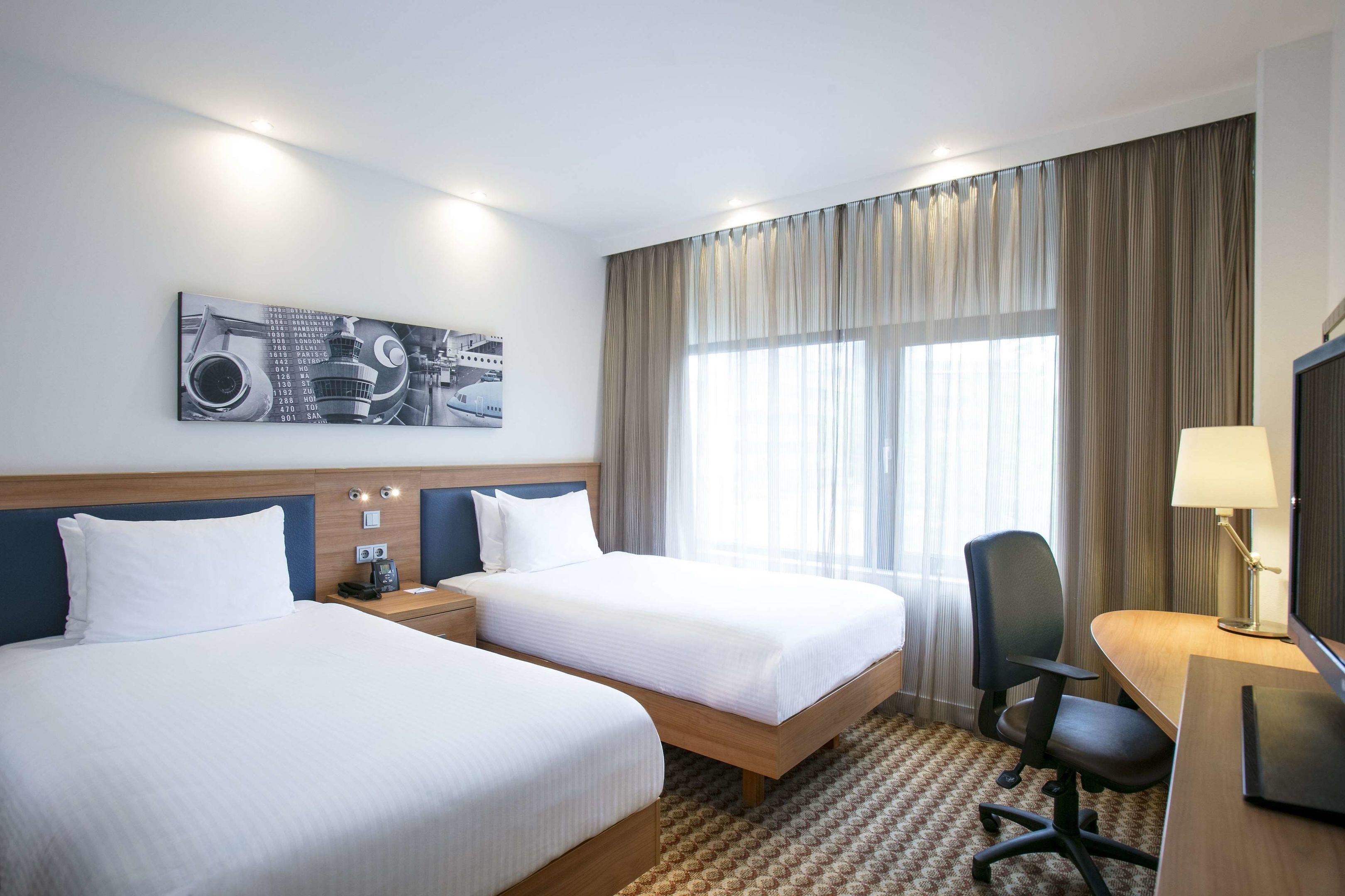 Hampton by Hilton Amsterdam Airport Schiphol — photo 5