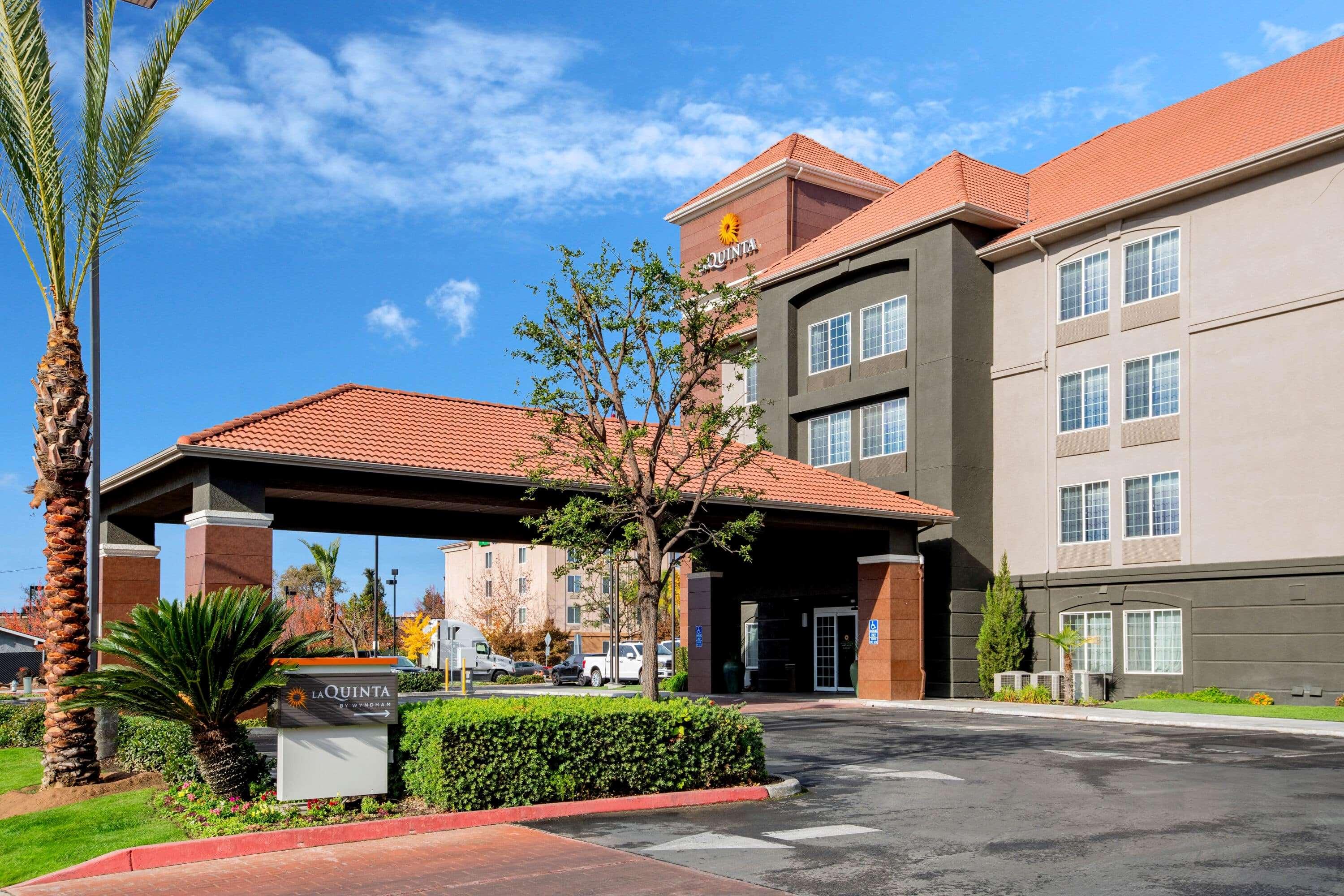 La Quinta Inn & Suites Fresno Riverpark — photo 5