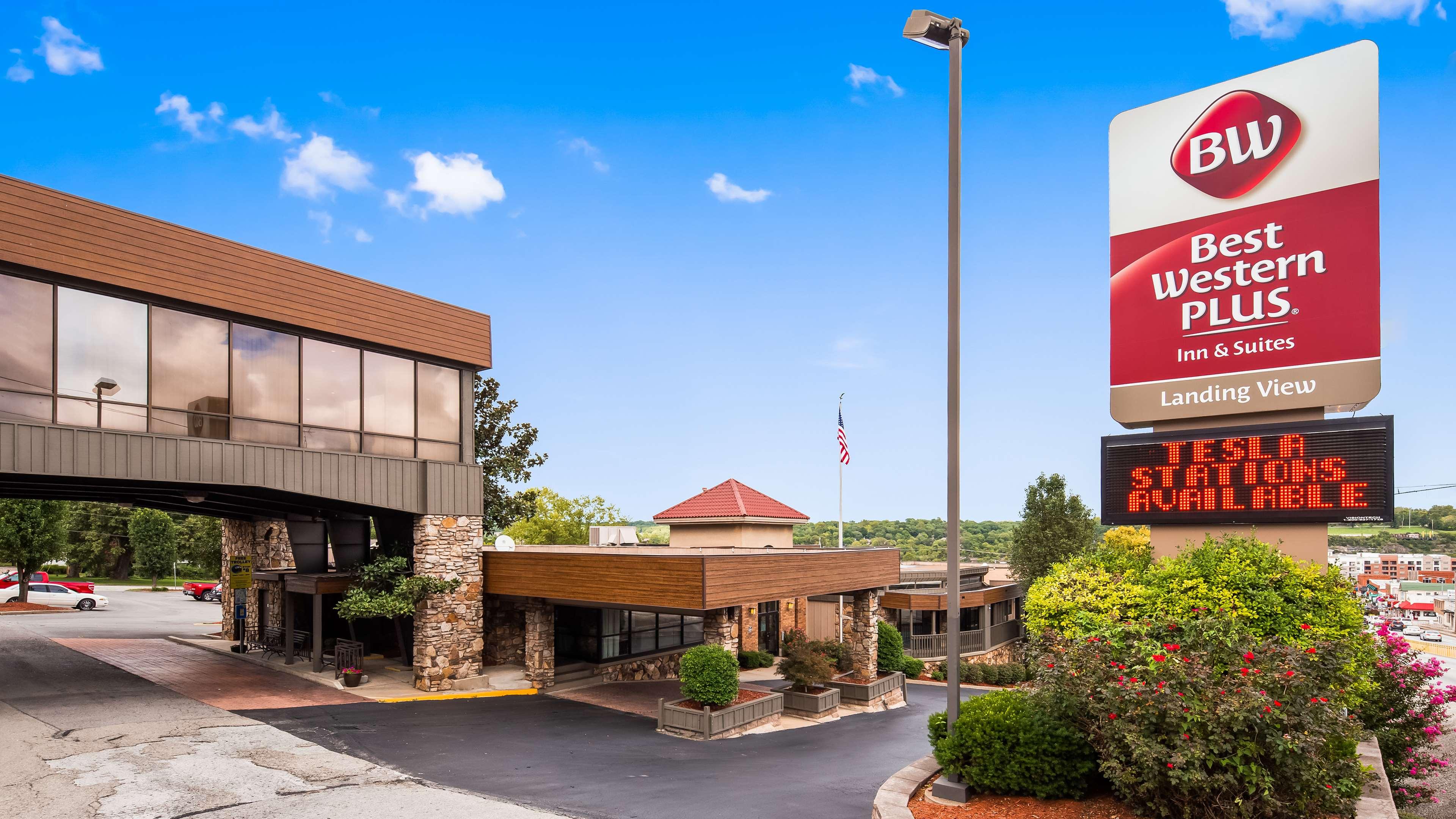 Best Western Plus Landing View Inn & Suites — photo 5