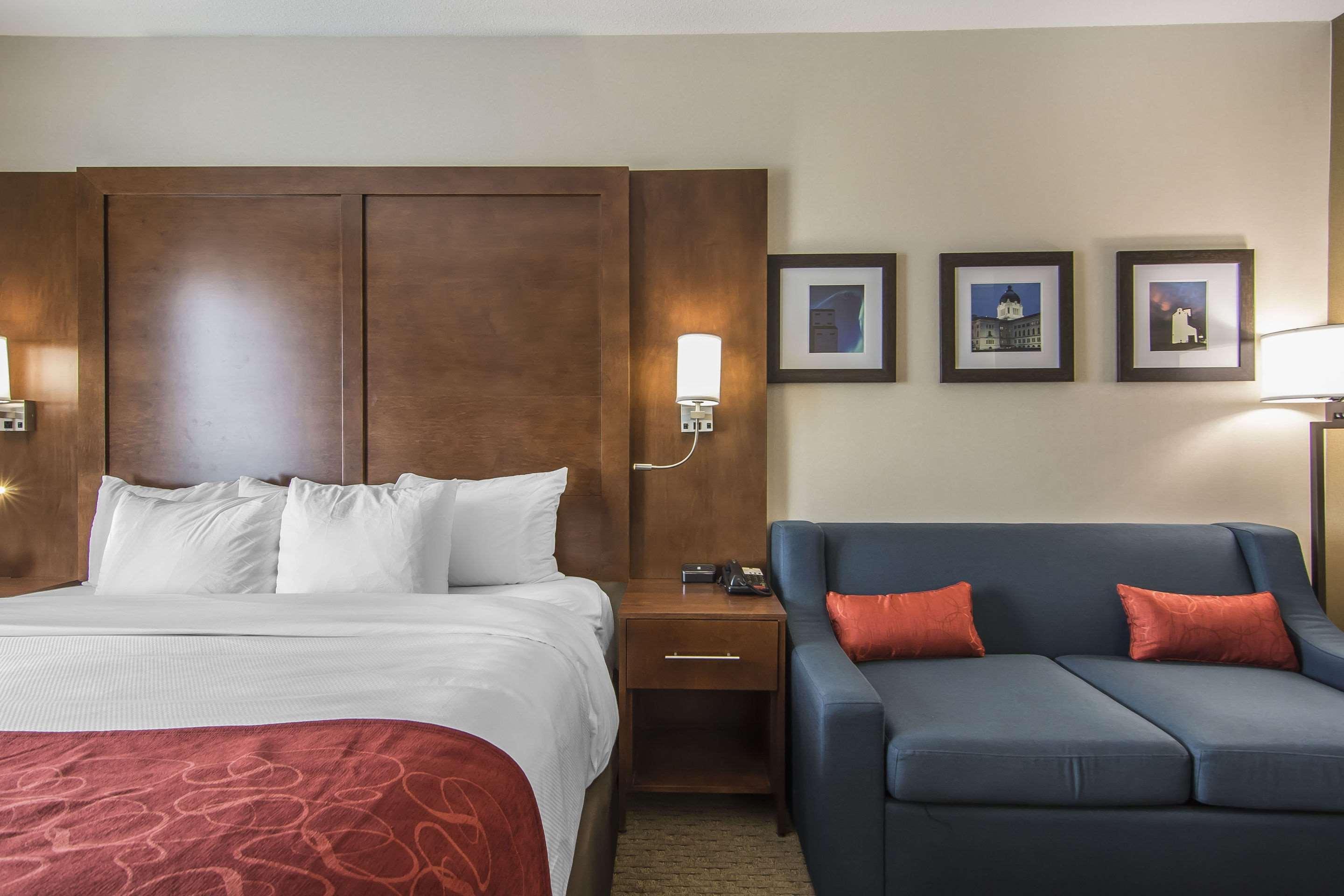 Comfort Suites Regina — photo 5
