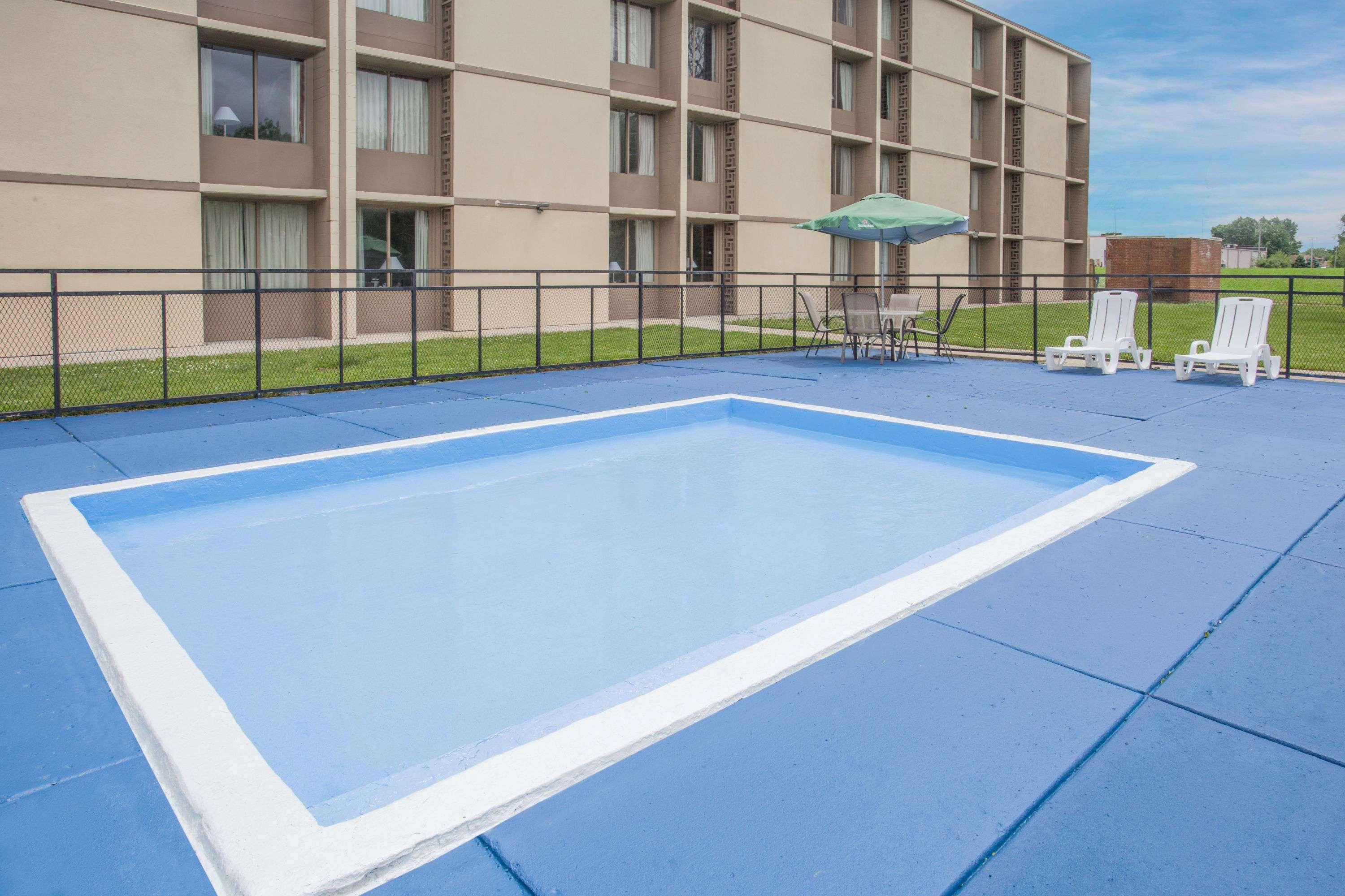 Days Inn Princeton — photo 3