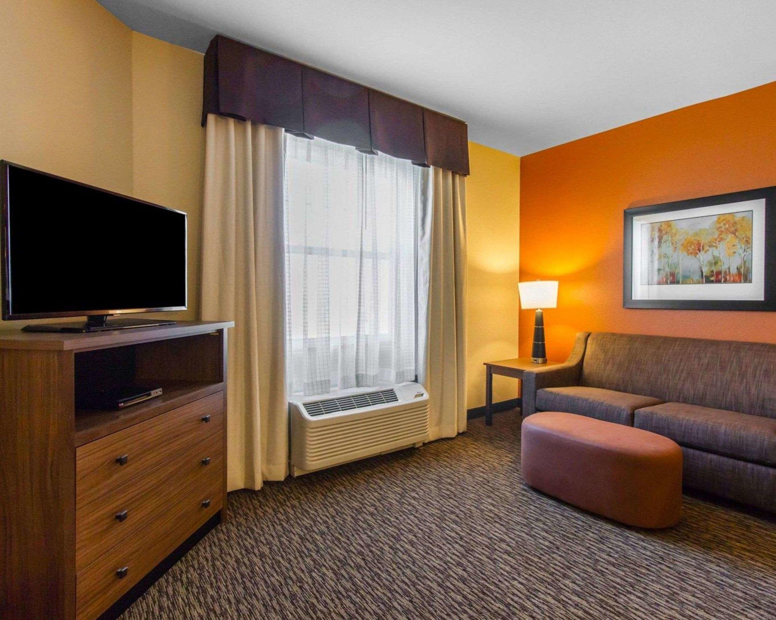 MainStay Suites Event Center — photo 4