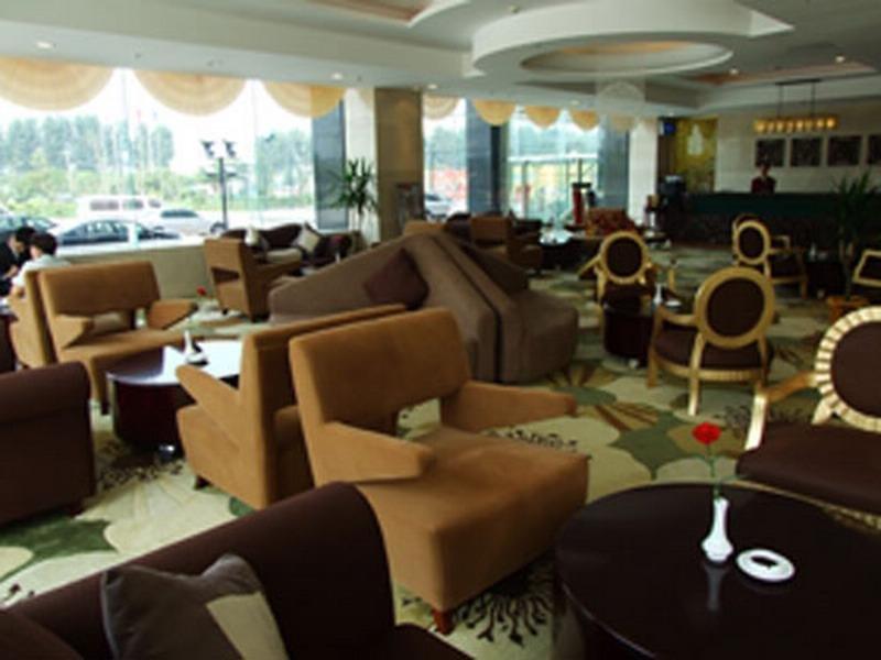 Ramada Plaza — photo 5