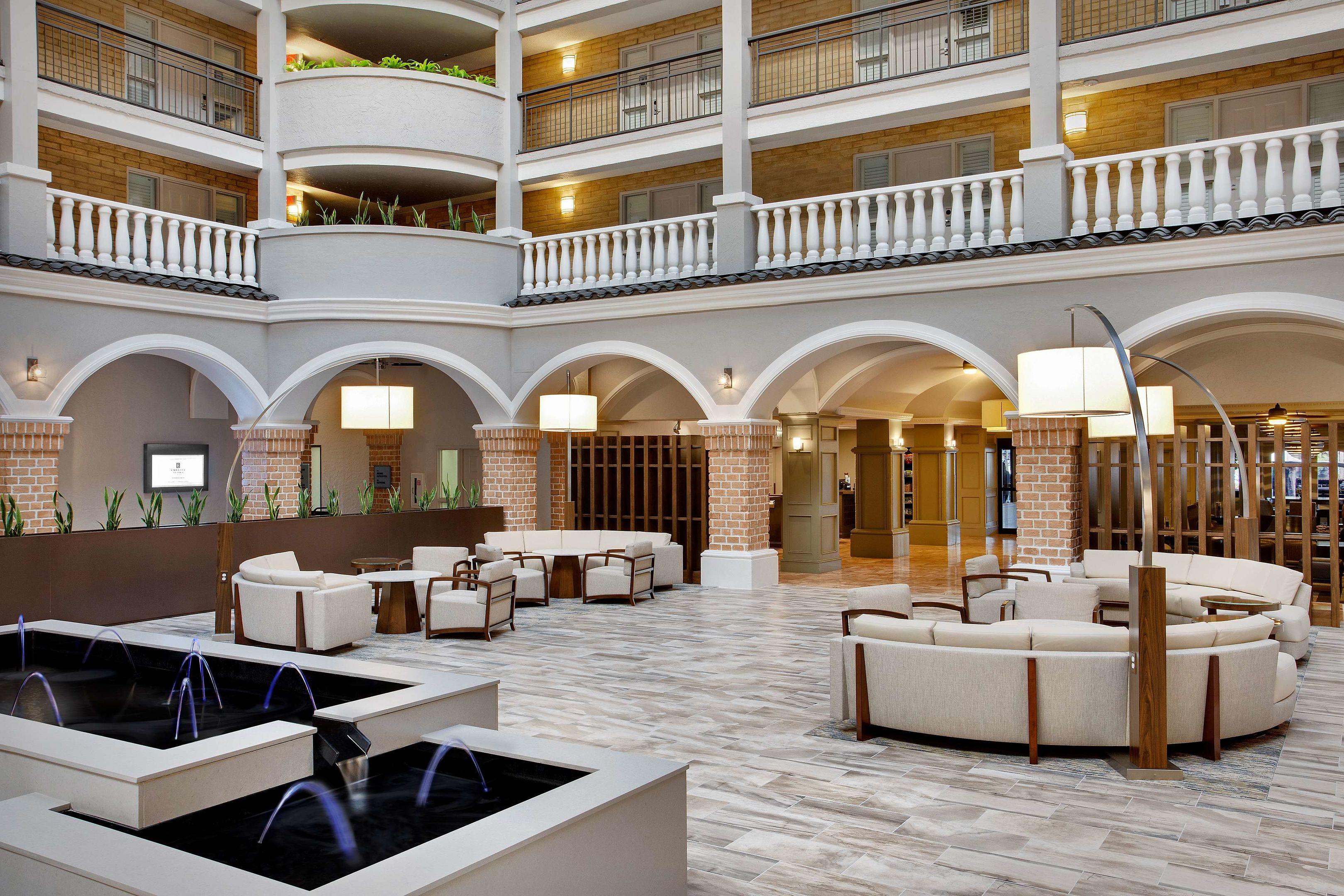 Embassy Suites by Hilton Orlando International Drive Convention Center — photo 5