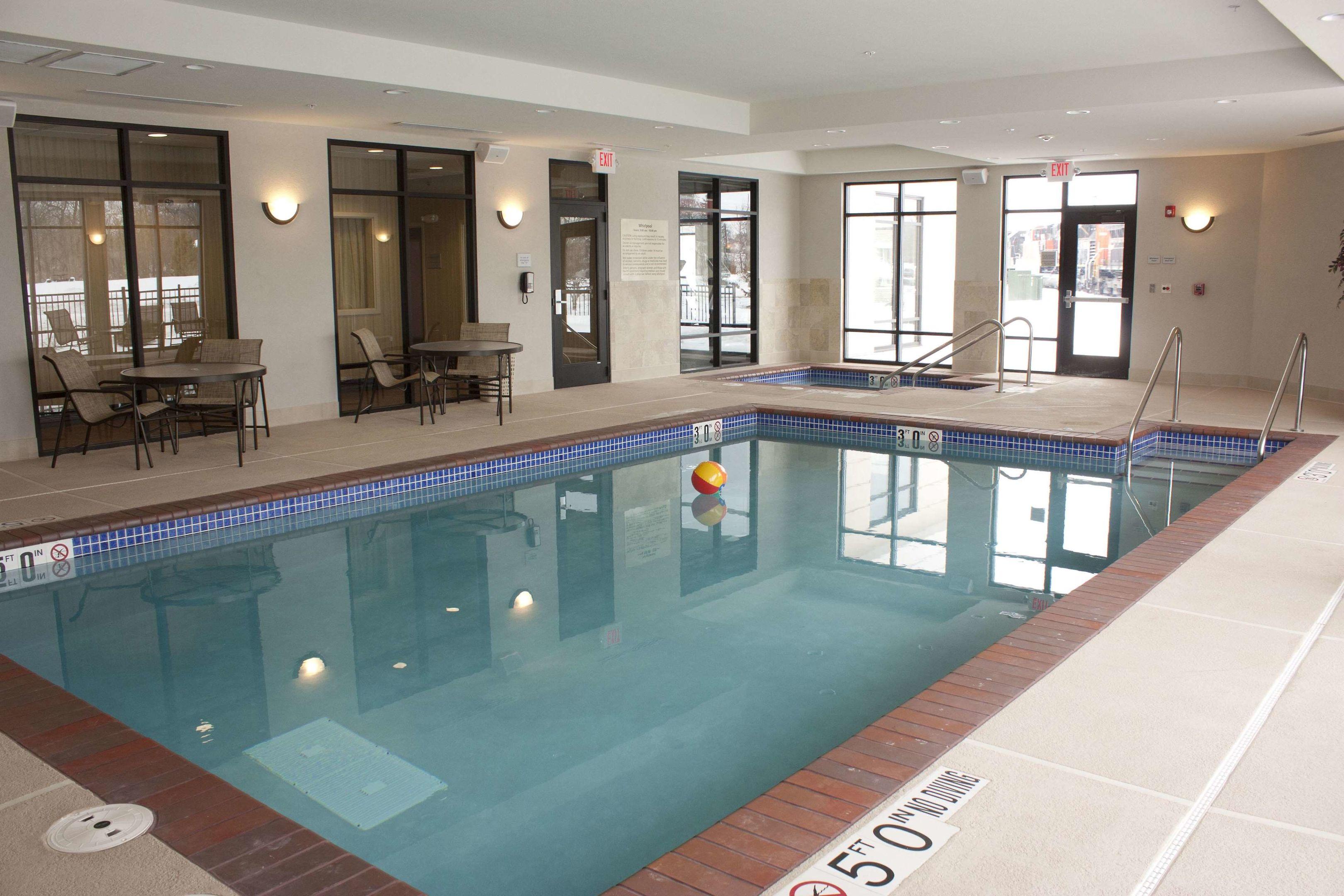 Hampton Inn - Burlington — photo 5