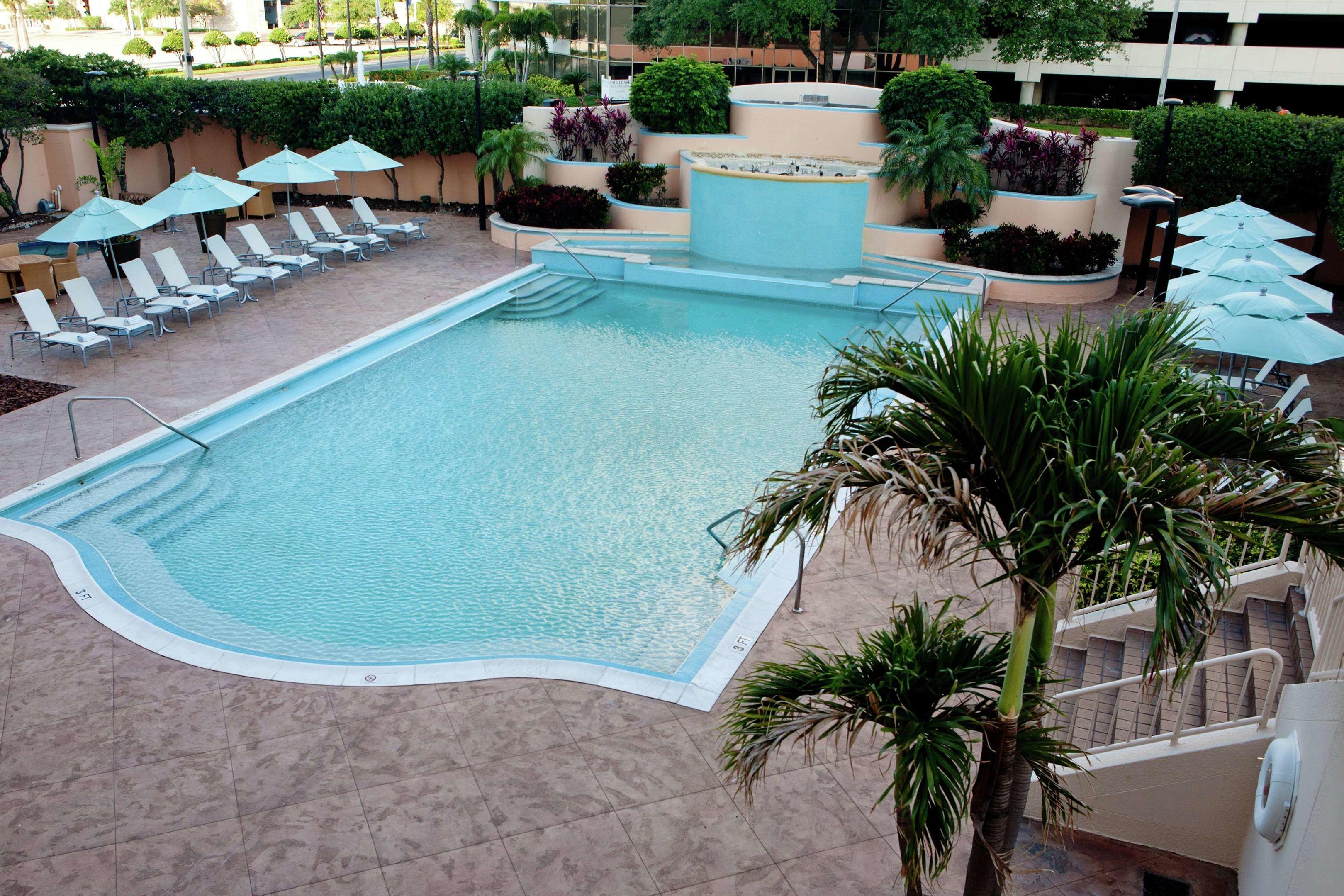 Embassy Suites by Hilton Tampa Airport Westshore — photo 3