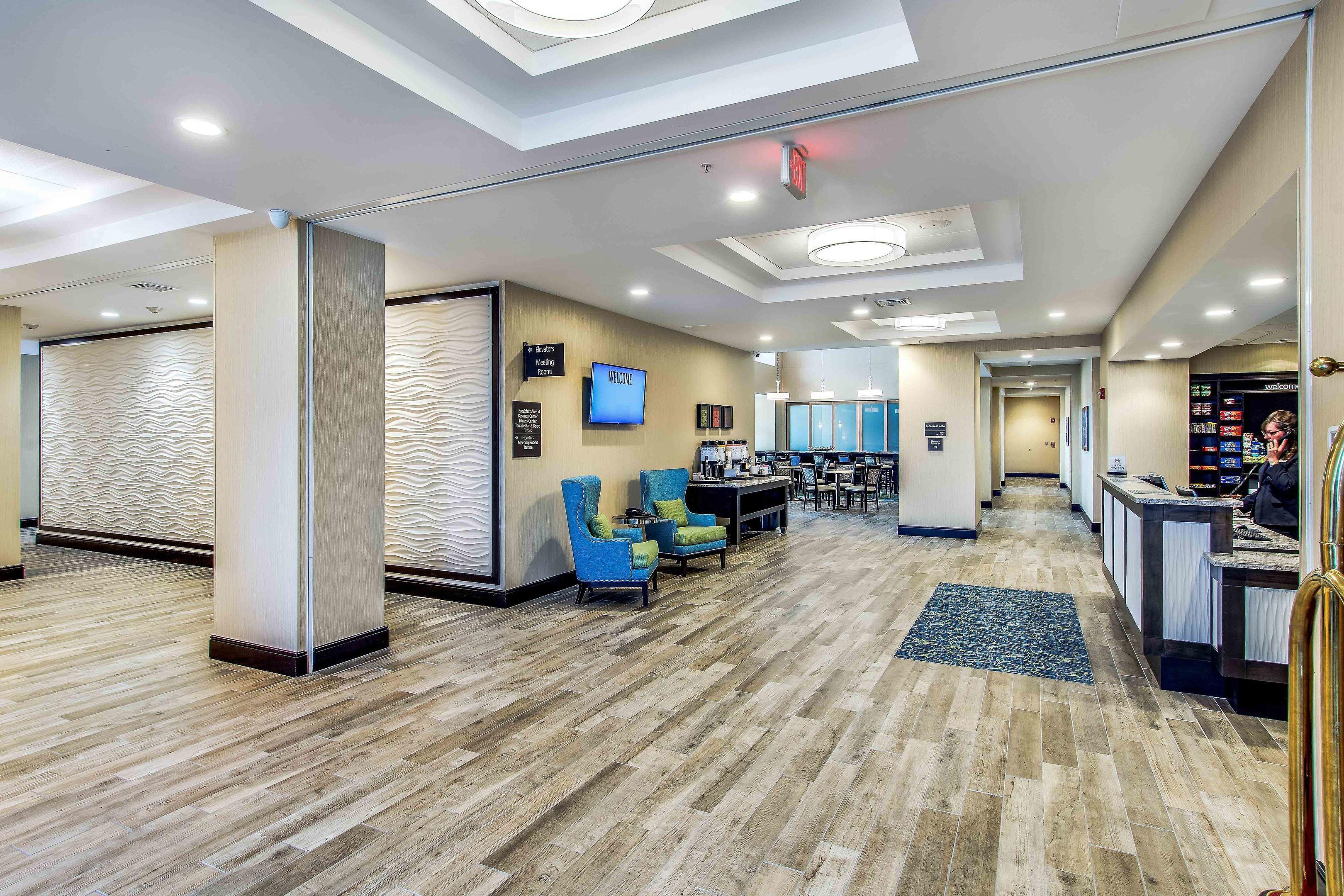 Hampton Inn & Suites Clearwater Beach — photo 4