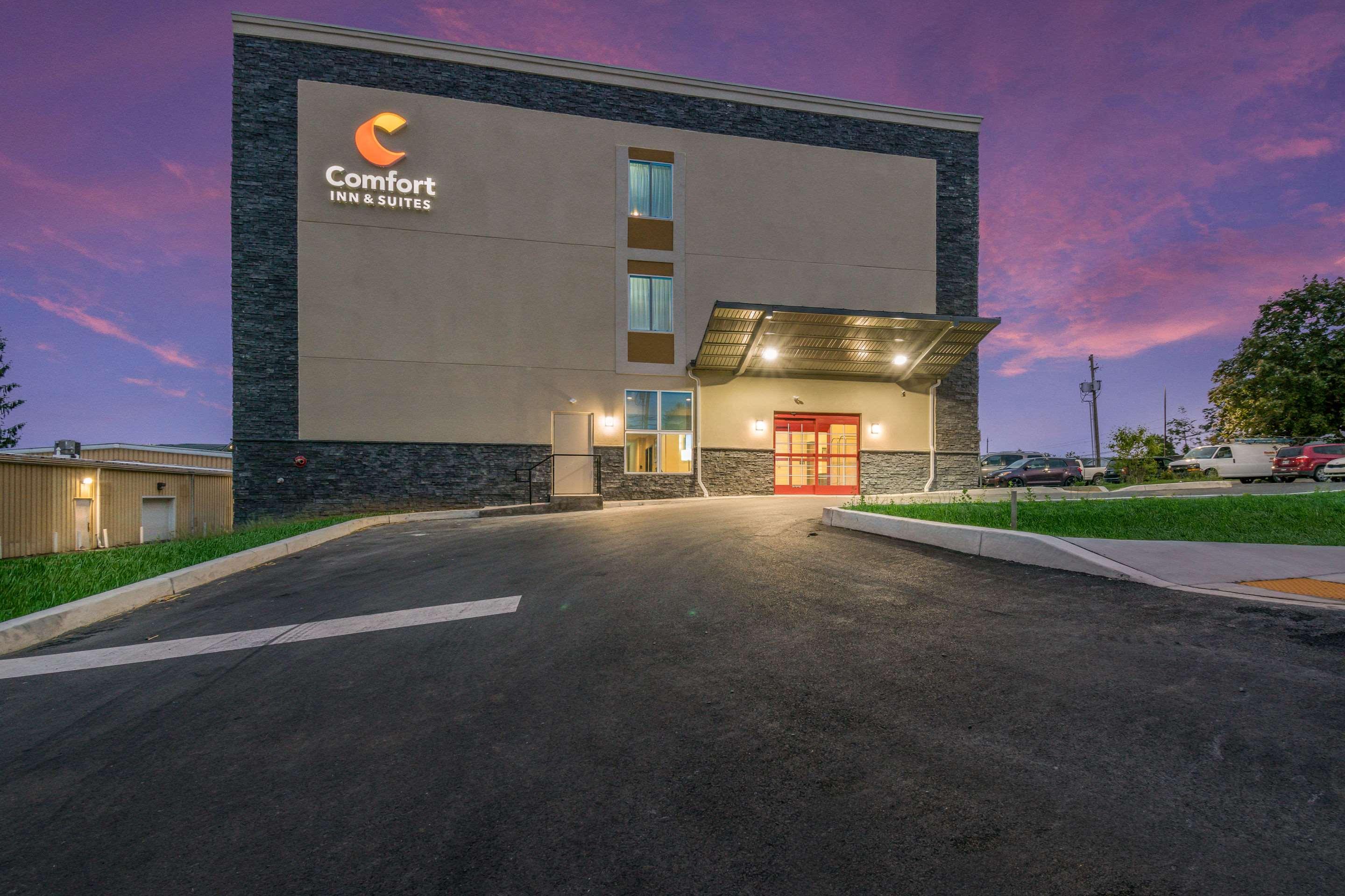 Comfort Inn & Suites Harrisburg-Hershey West — photo 3